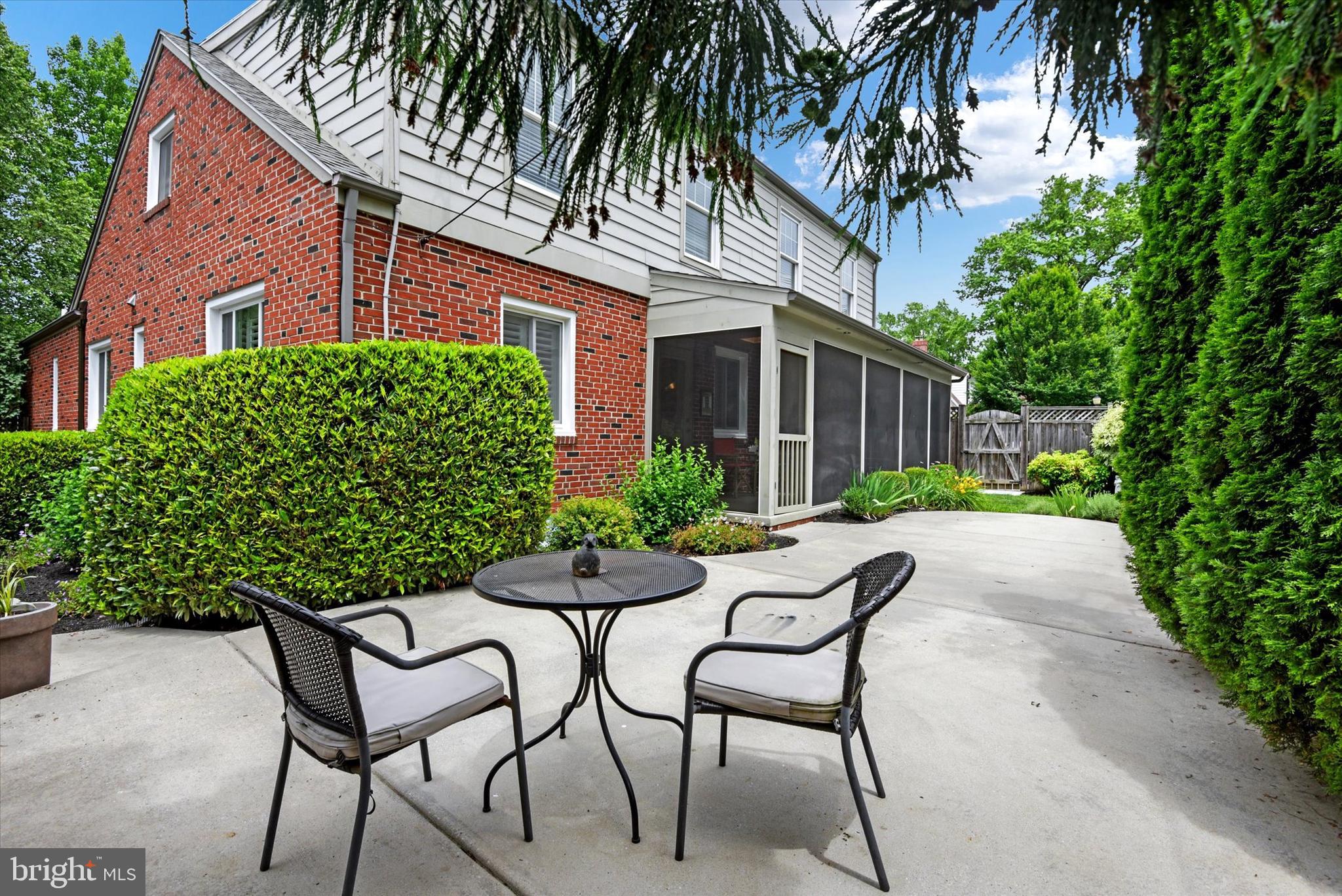 BAKER PARK - Residential