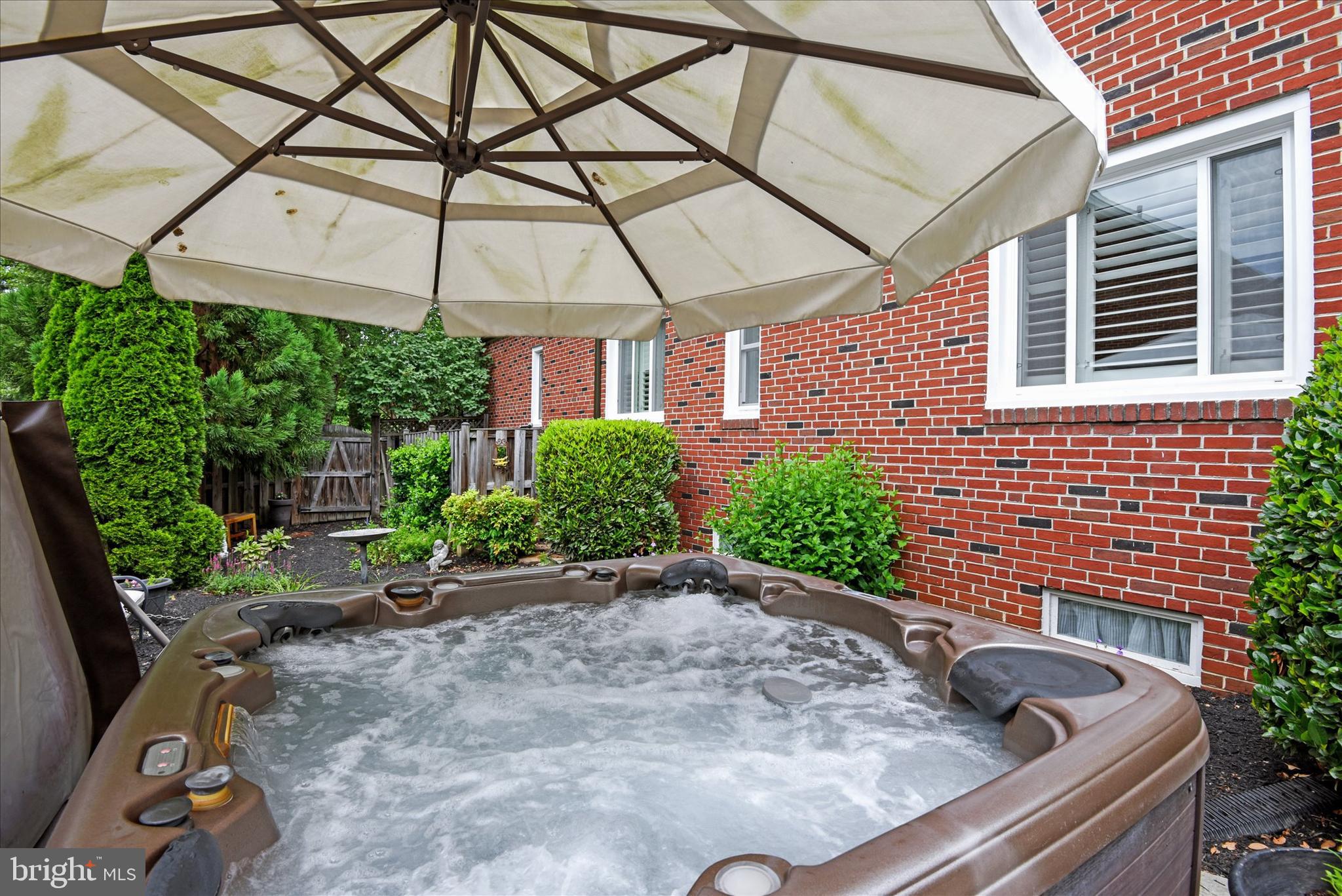 BAKER PARK - Residential