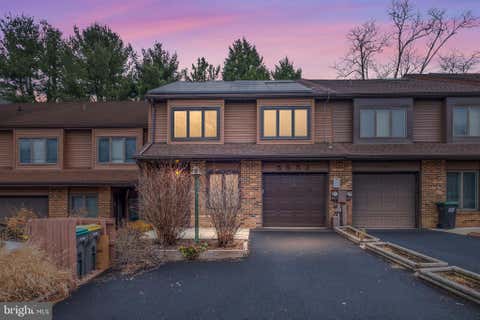 Townhouse For Rent - 5552 Doral Drive<br/> New Castle County, WILMINGTON, DE 19808