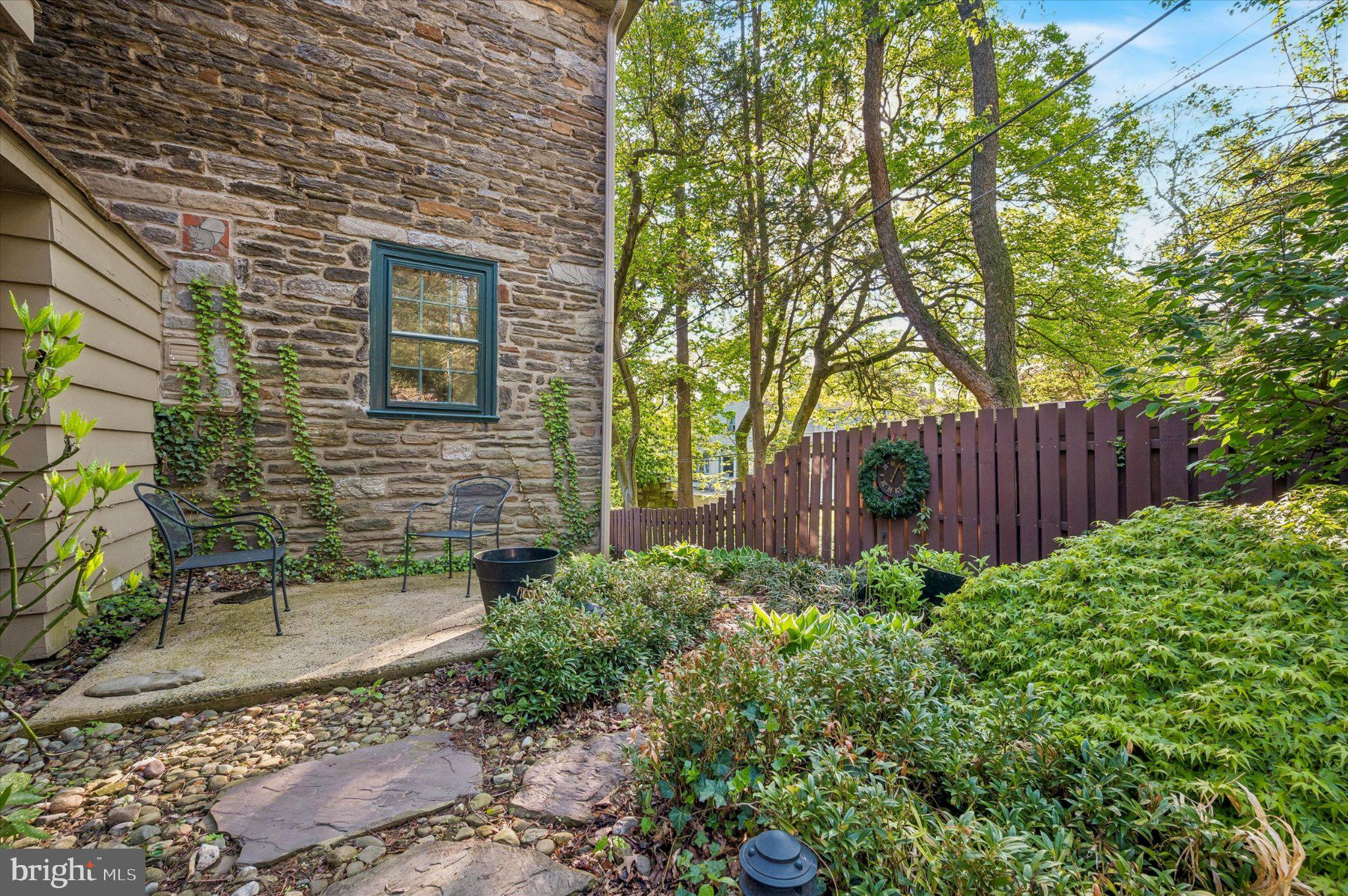 ELKINS PARK - Residential