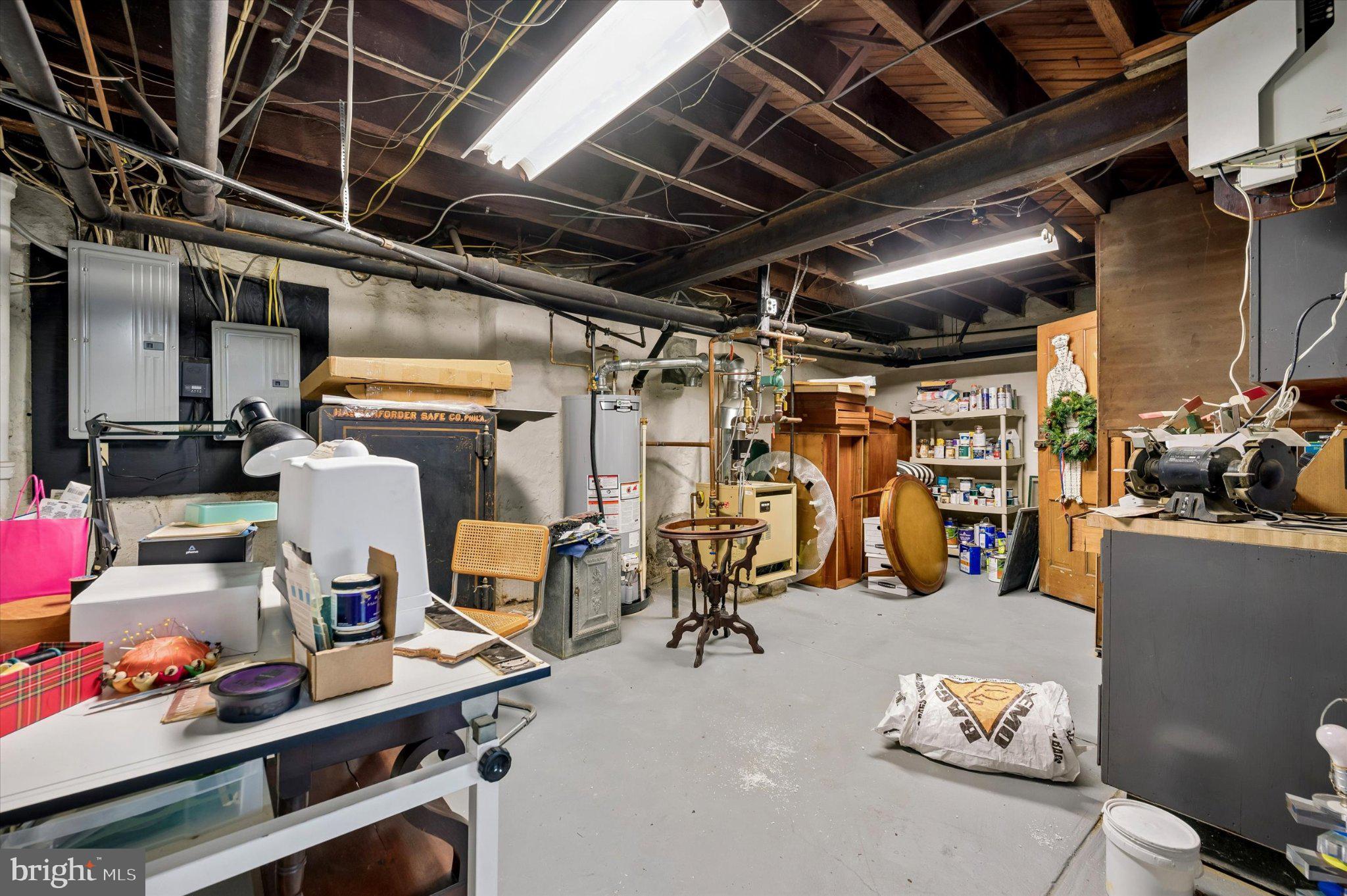ELKINS PARK - Residential
