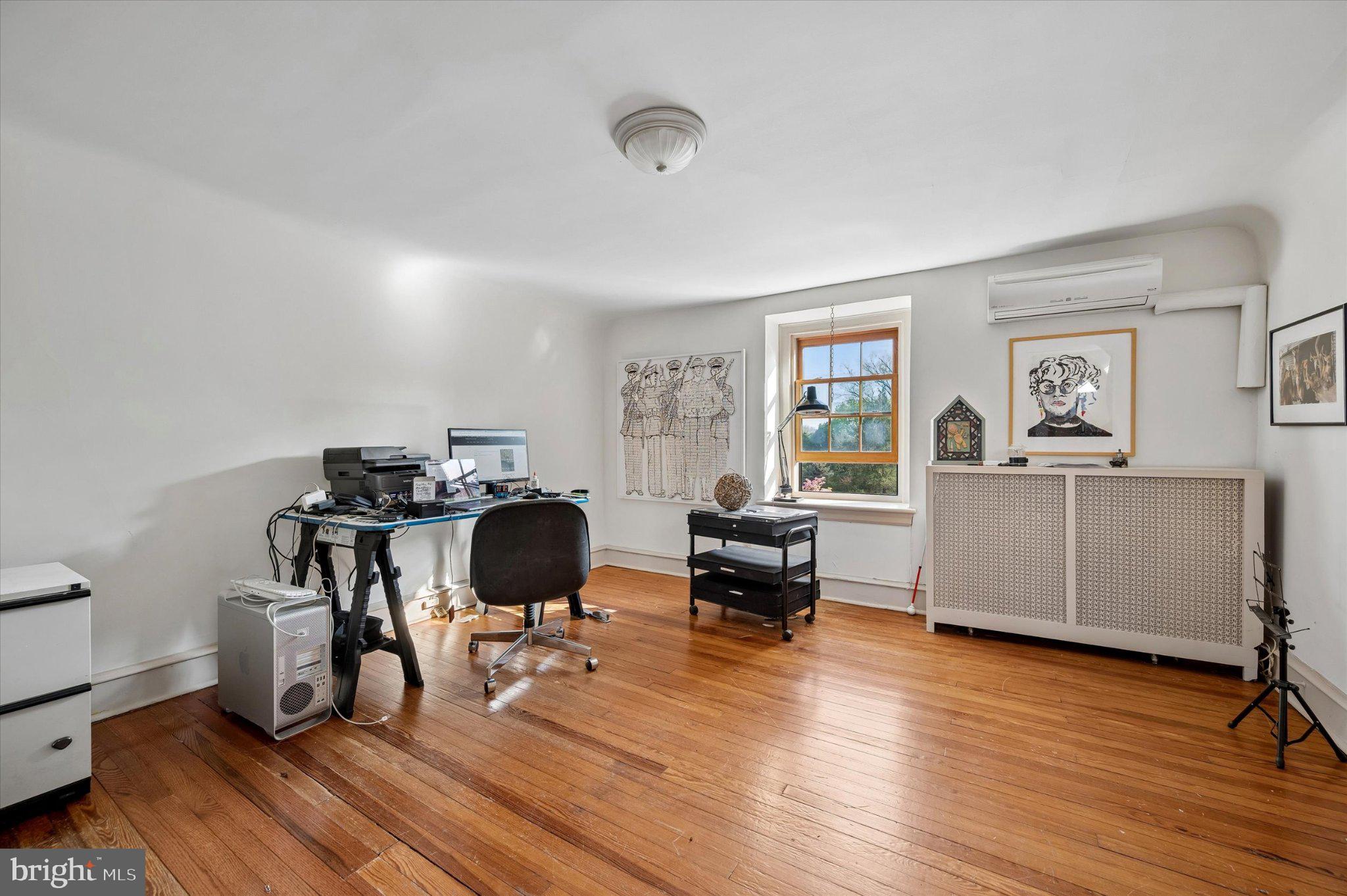 ELKINS PARK - Residential
