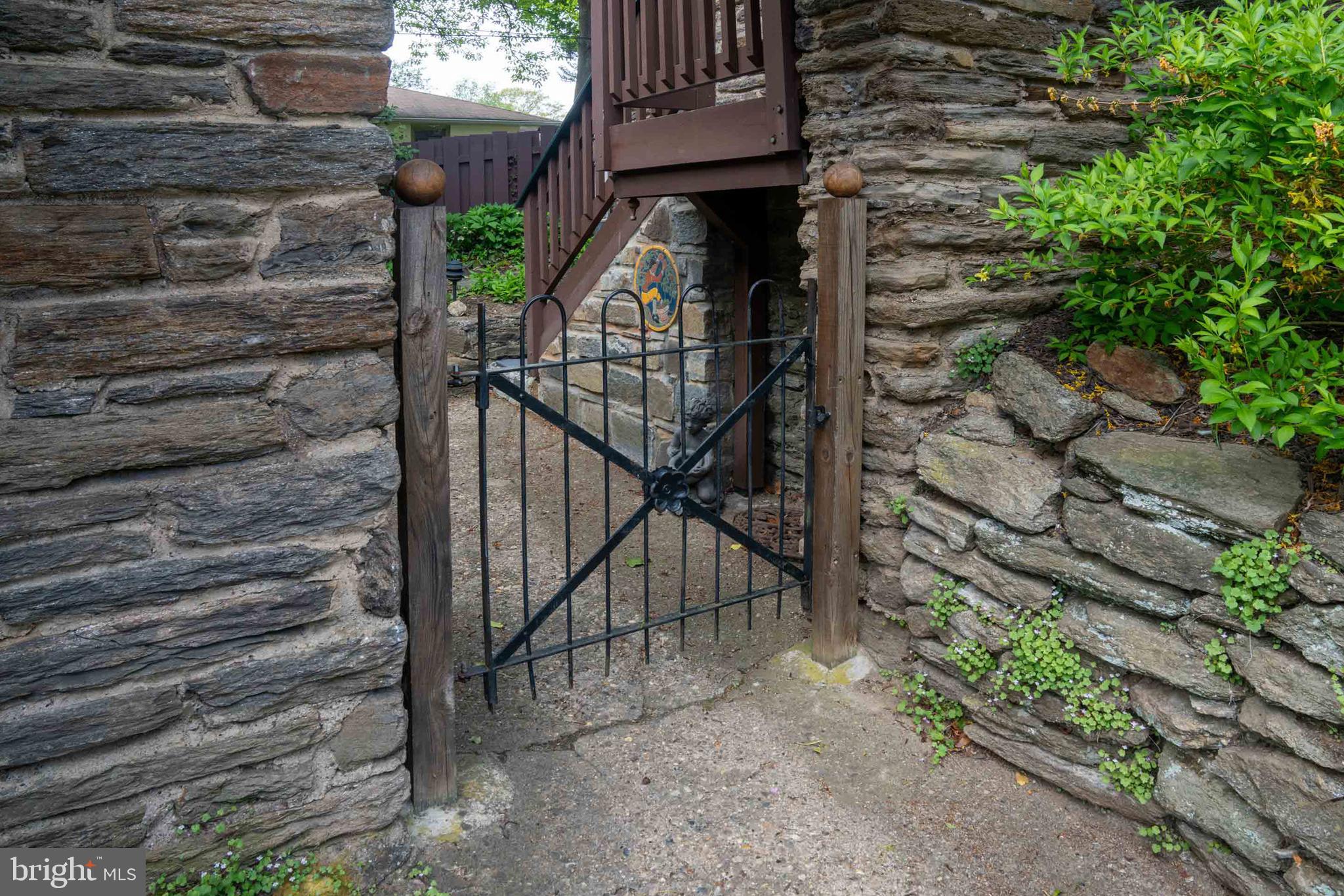 ELKINS PARK - Residential