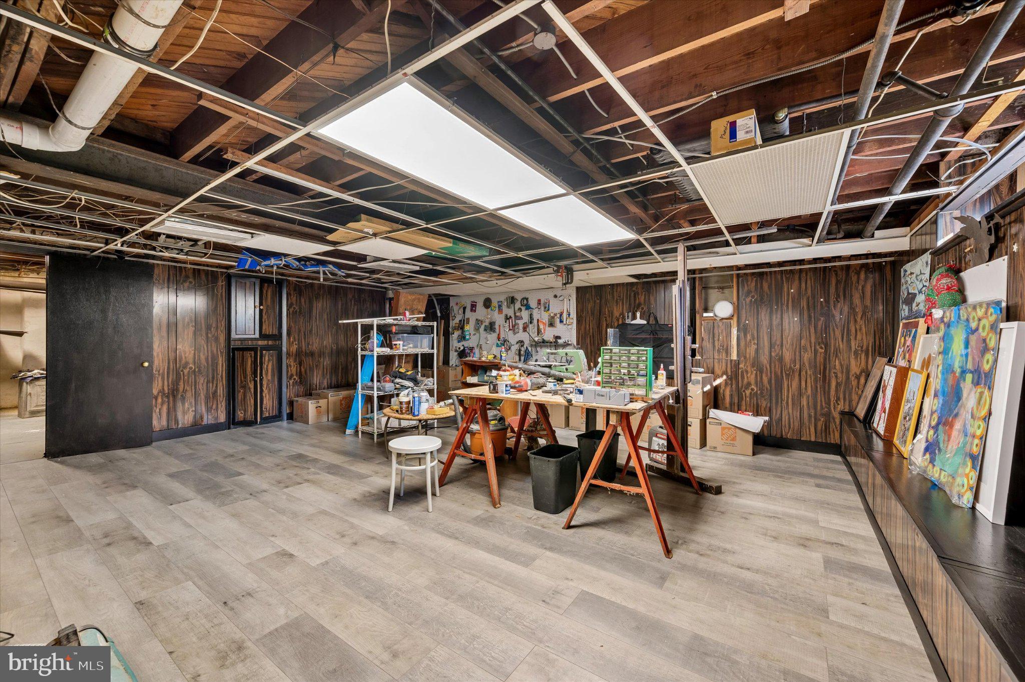 ELKINS PARK - Residential