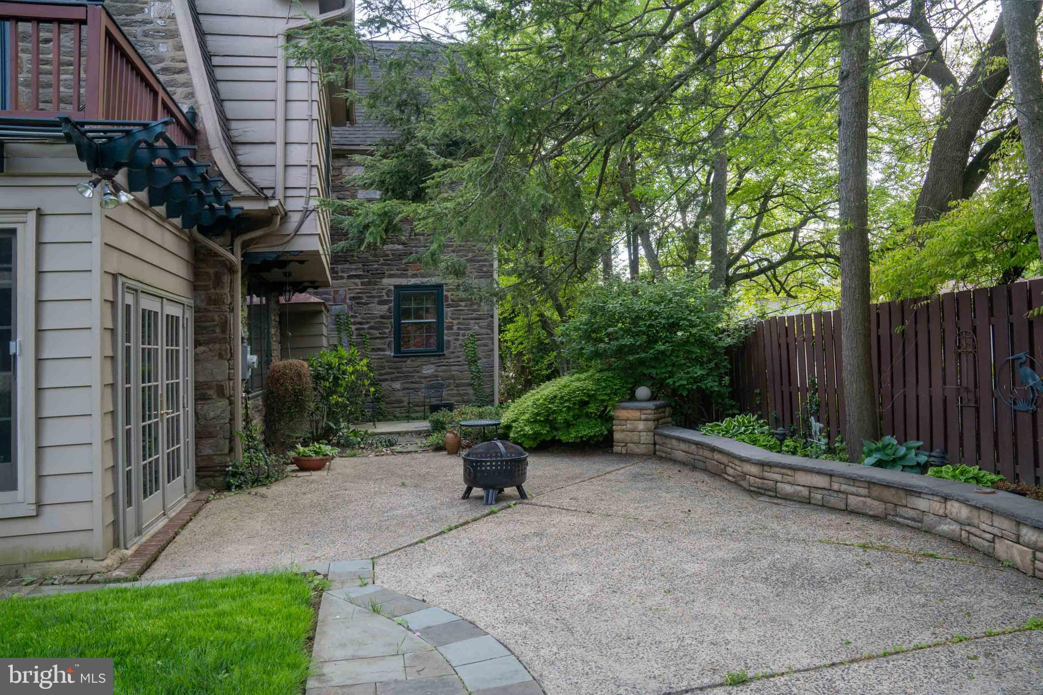 ELKINS PARK - Residential
