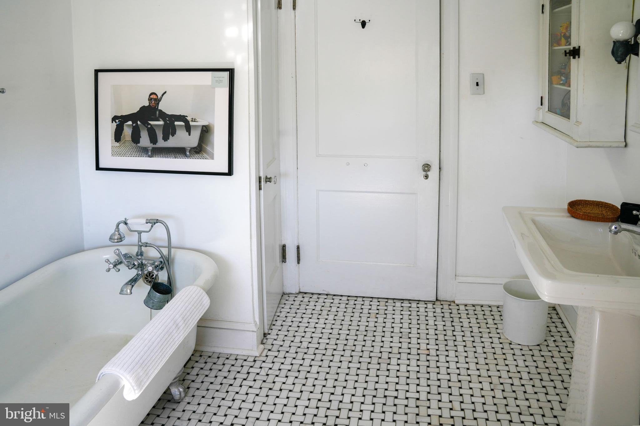 ELKINS PARK - Residential