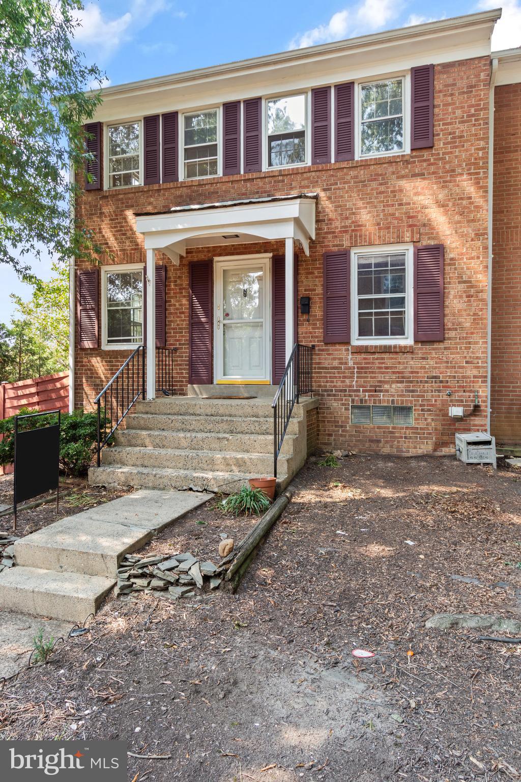 GREENWICH - Residential Lease