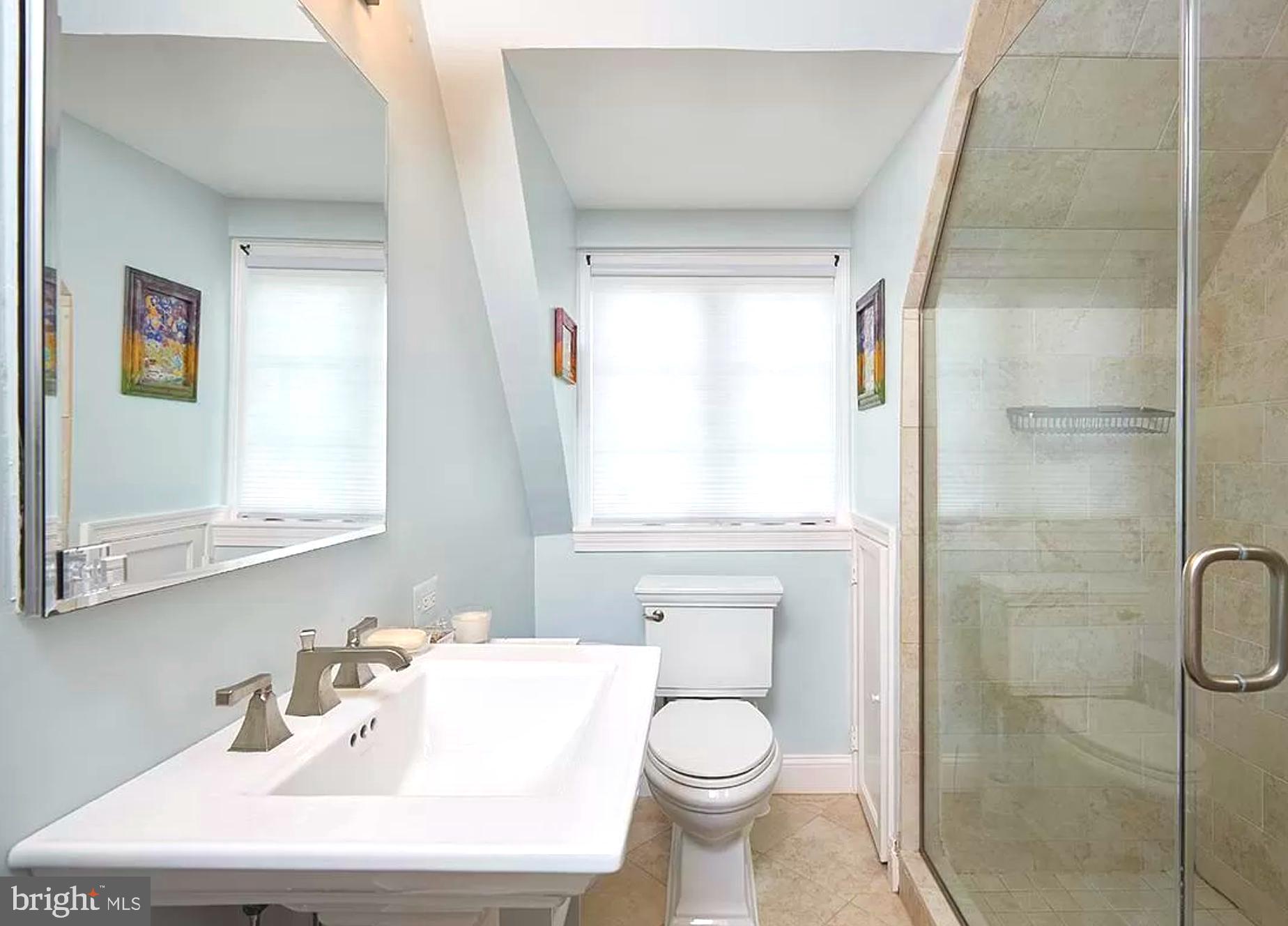 KENWOOD - Residential Lease