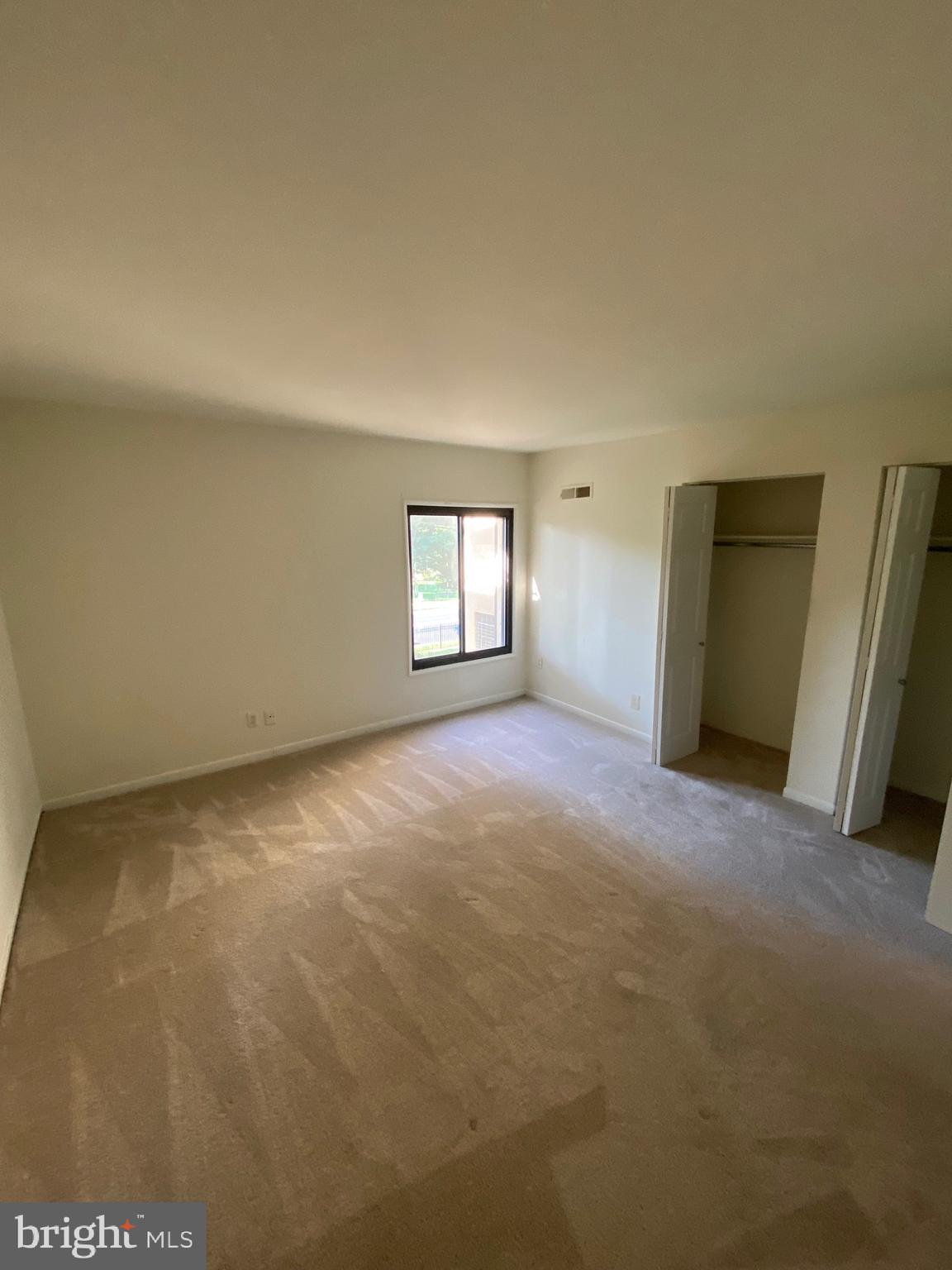 TREETOP - Residential