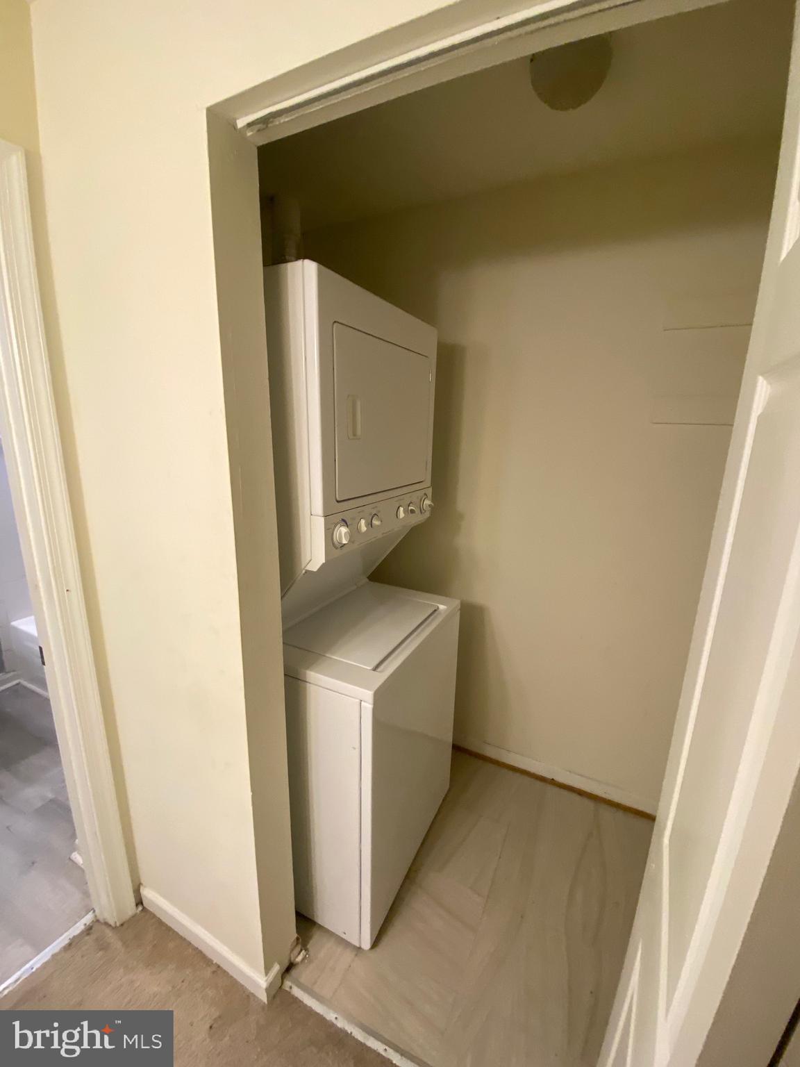 TREETOP - Residential