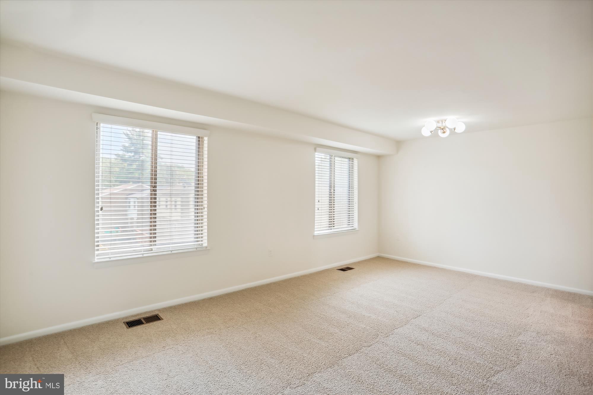 BRIGHTON WEST - Residential