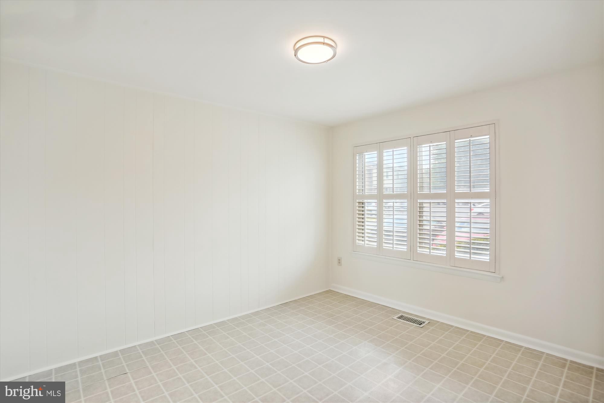 BRIGHTON WEST - Residential