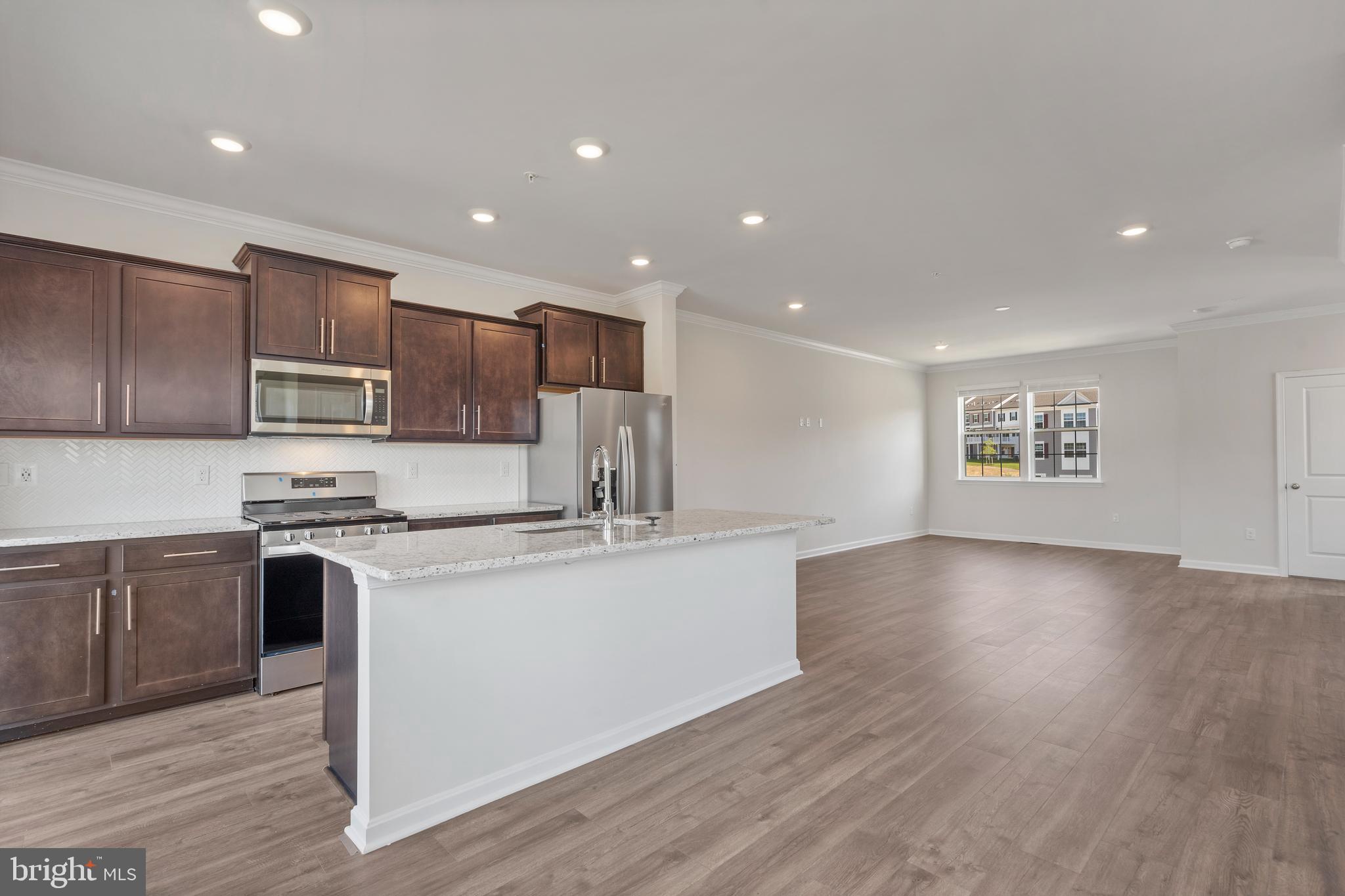 WOODYARD STATION - Residential Lease