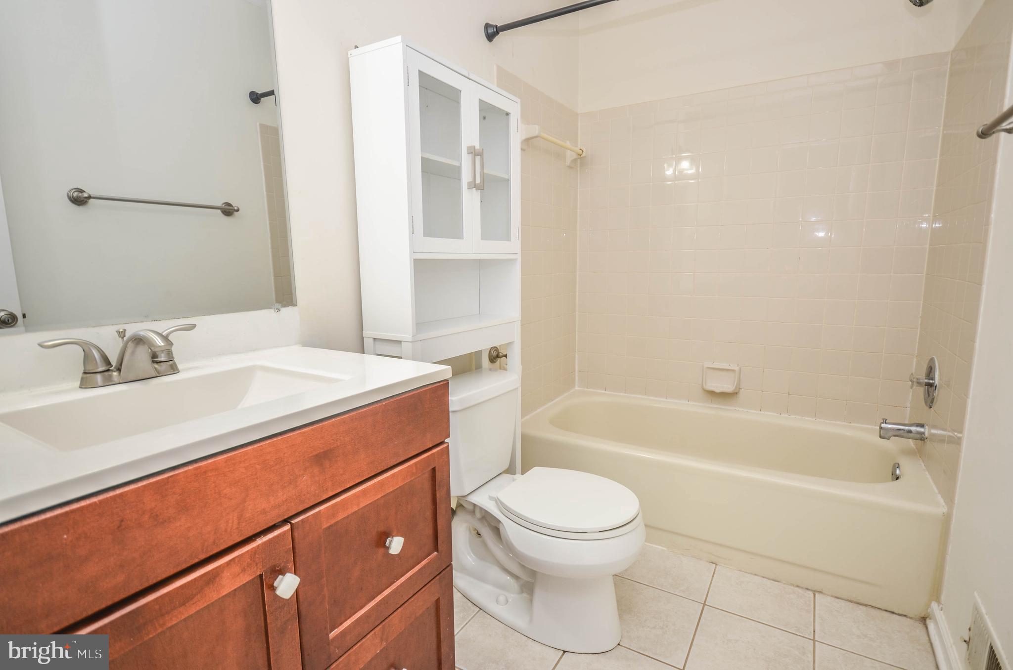 BRANDERMILL - Residential Lease