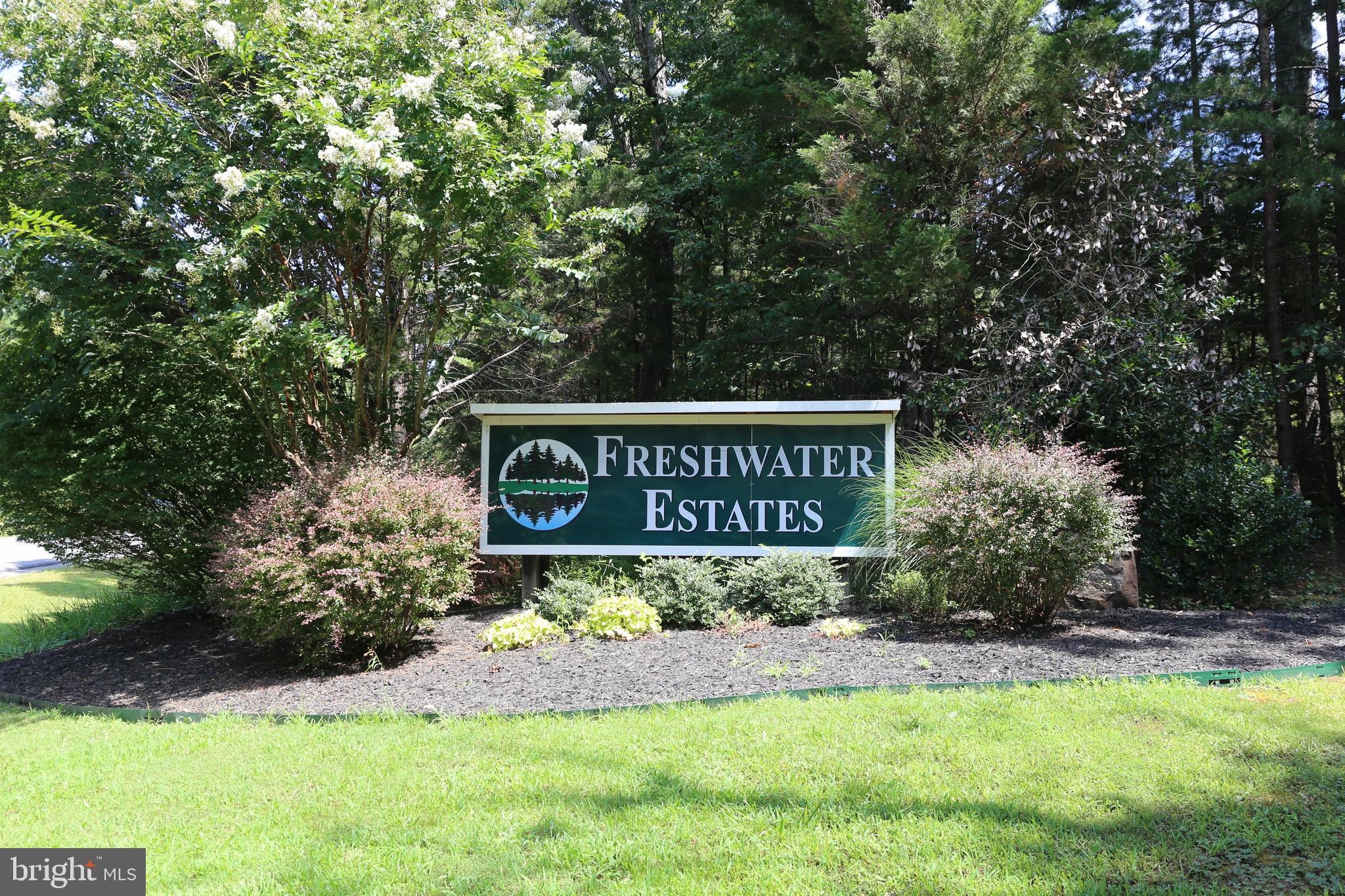 FRESHWATER ESTATES - Land
