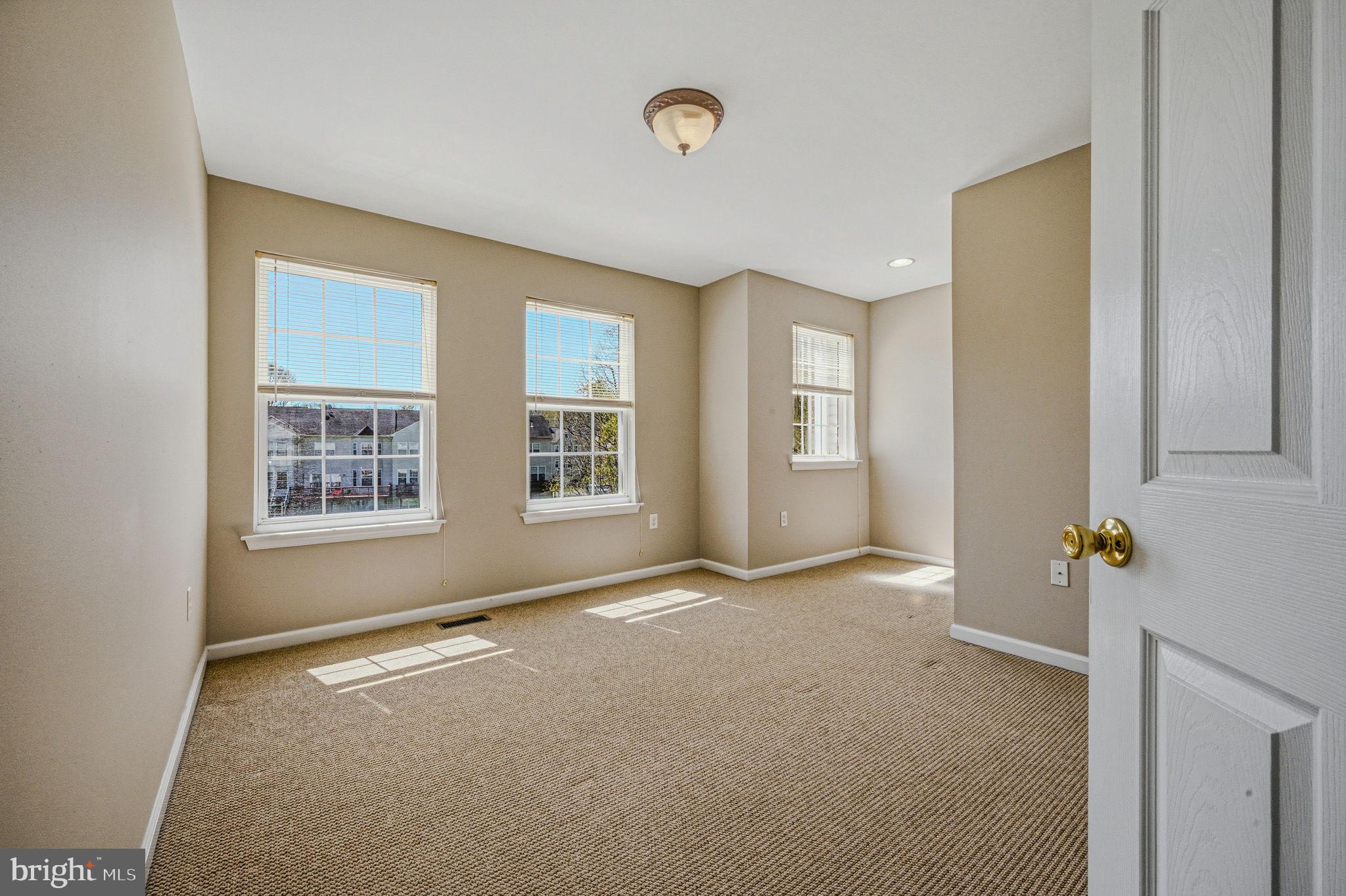 BRENNAN ESTATES - Residential