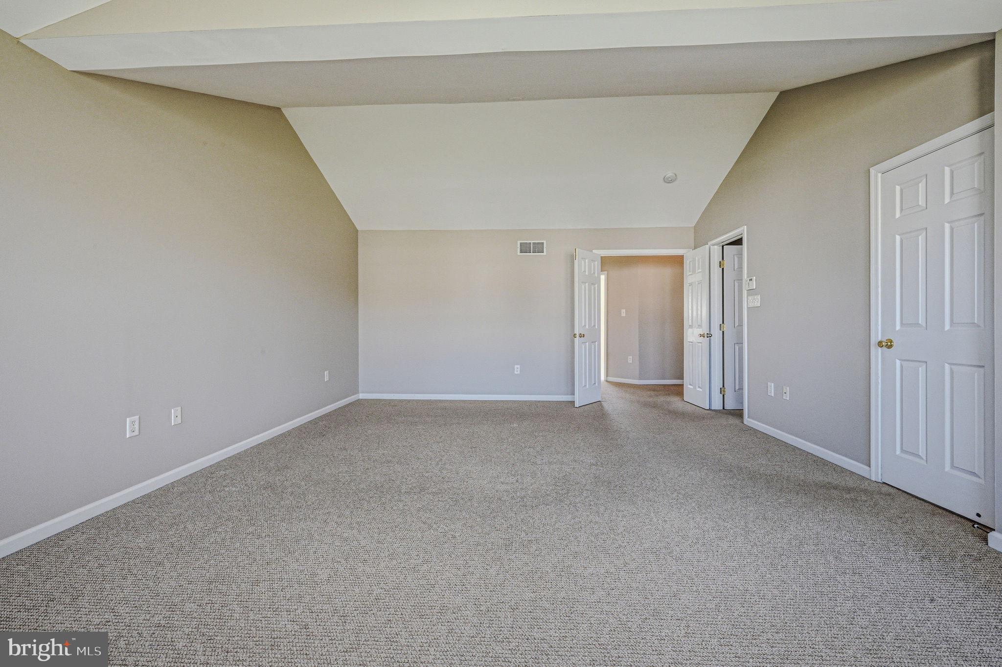 BRENNAN ESTATES - Residential