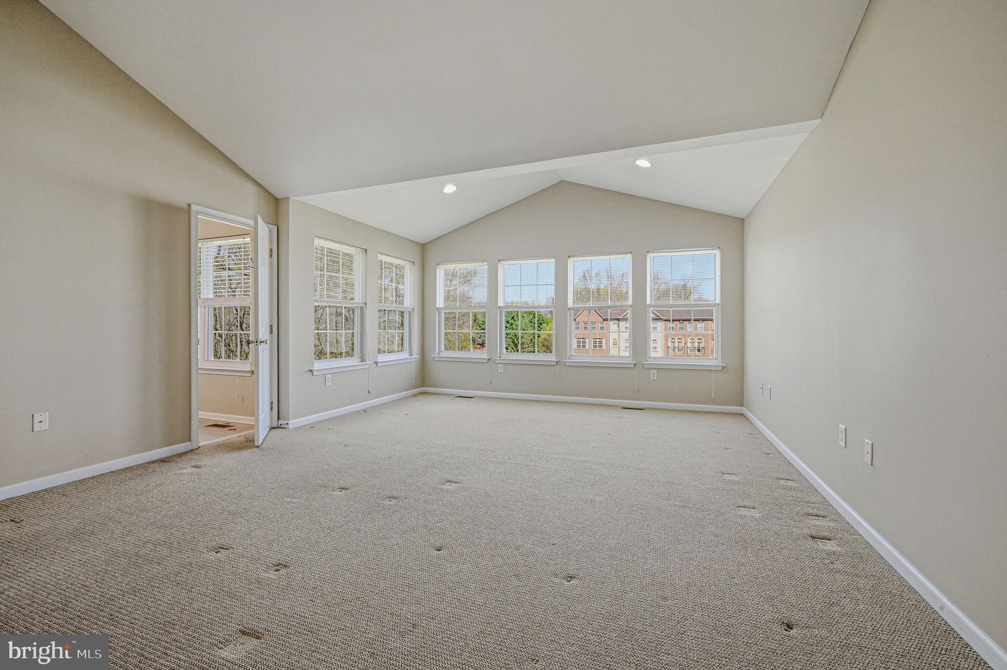 BRENNAN ESTATES - Residential