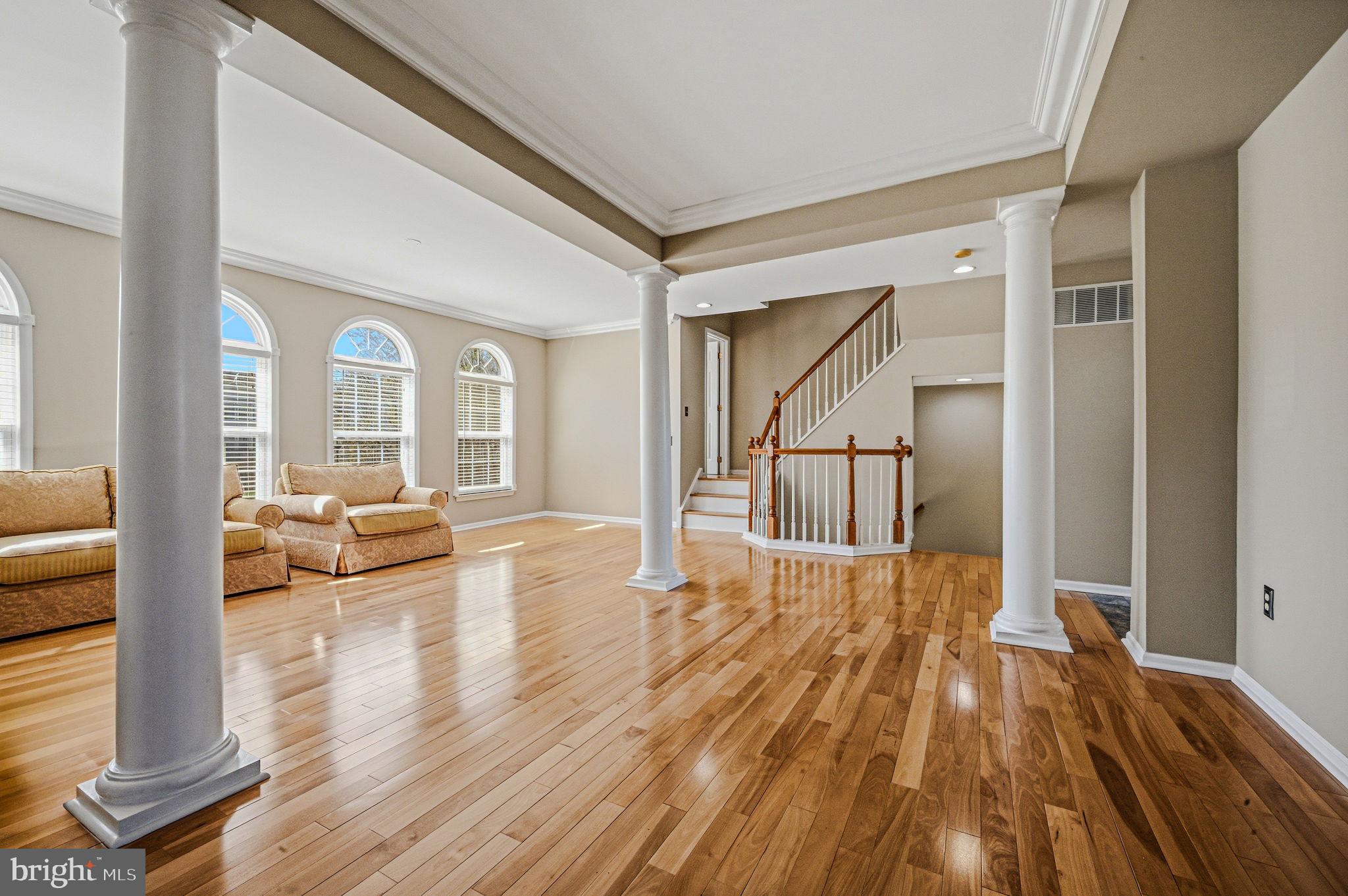 BRENNAN ESTATES - Residential