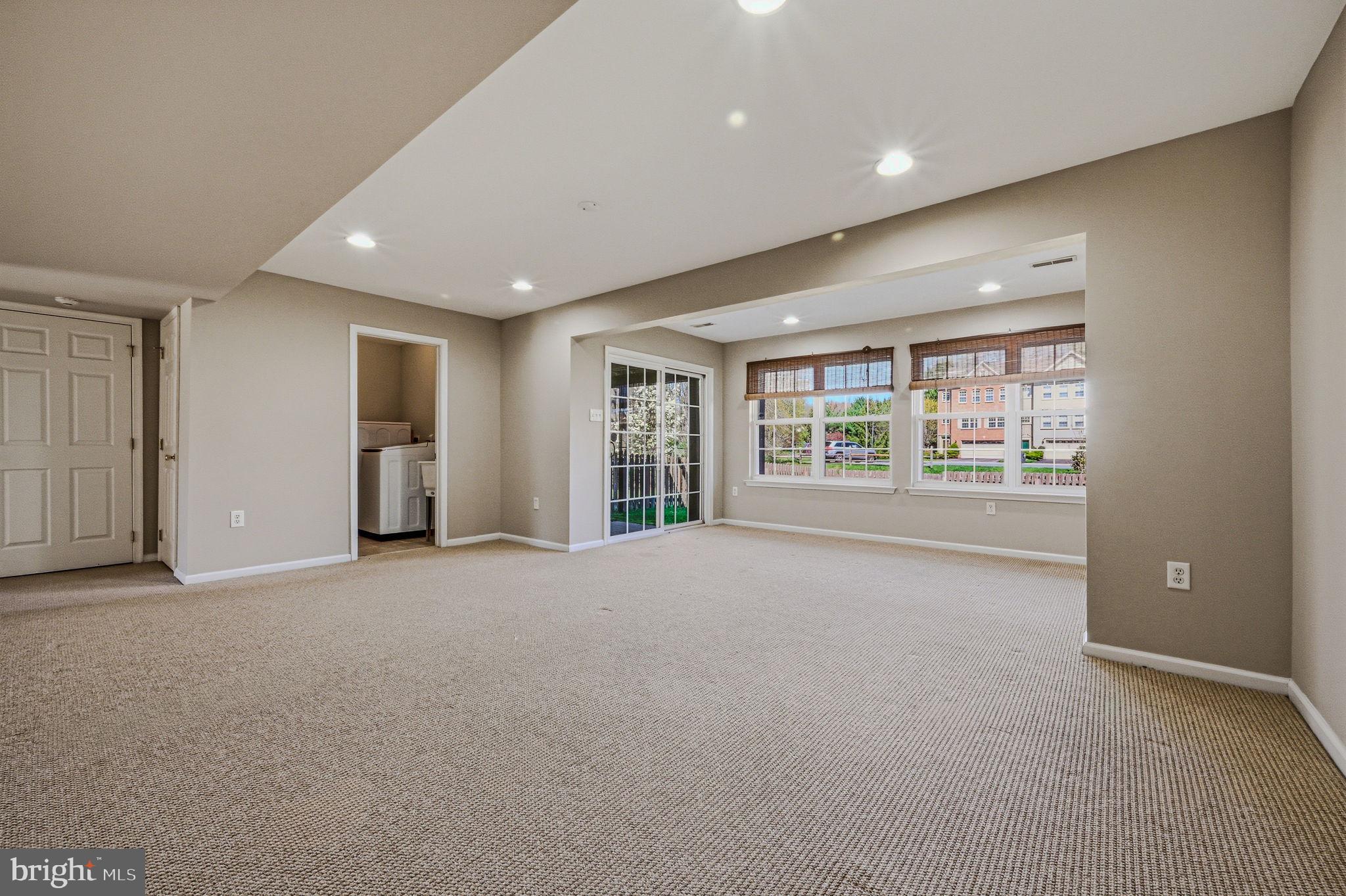 BRENNAN ESTATES - Residential