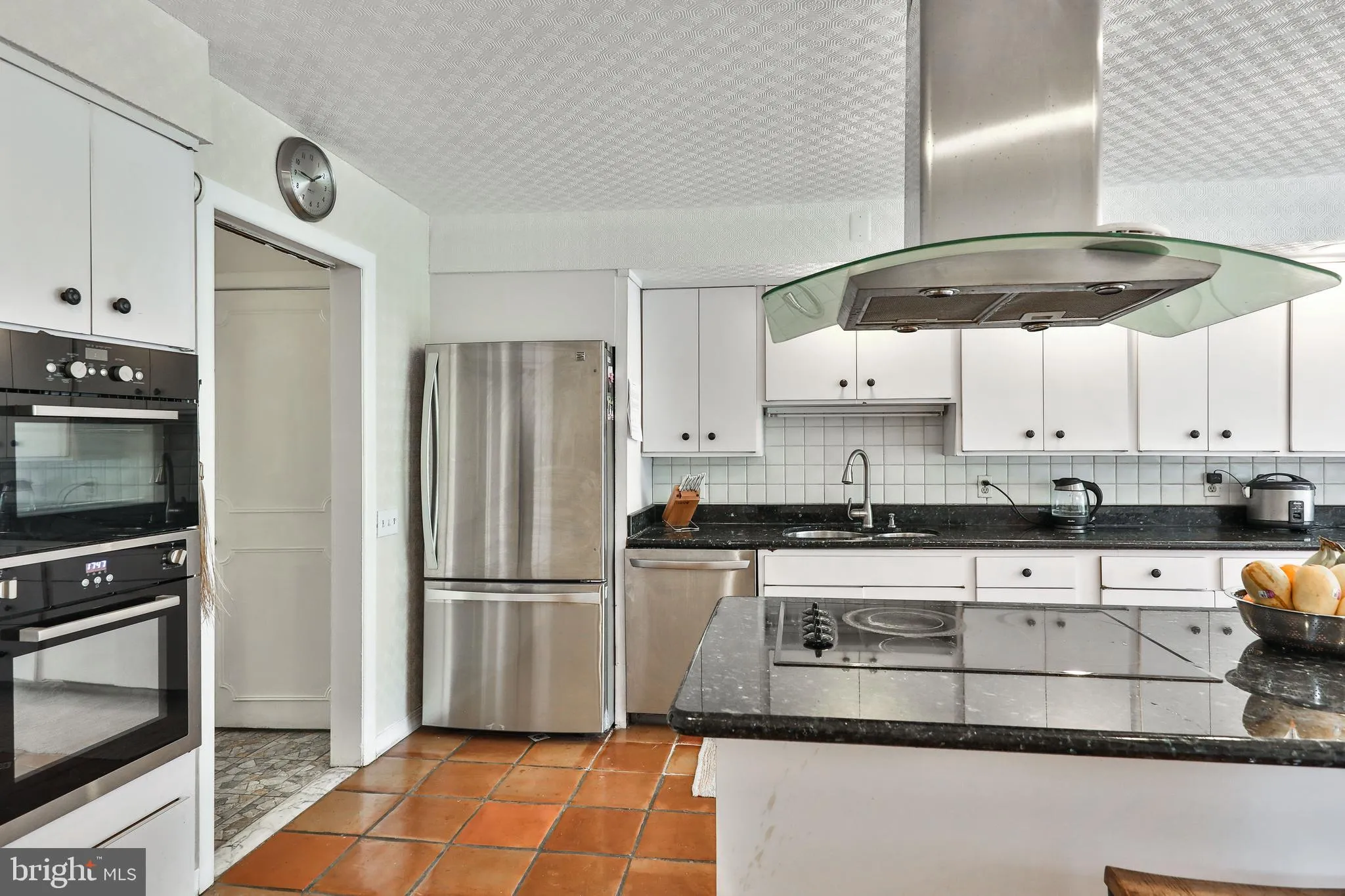 Wyncote, Pennsylvania 19095, United States, 4 Bedrooms Bedrooms, ,3 BathroomsBathrooms,Residential,Contingent,113378