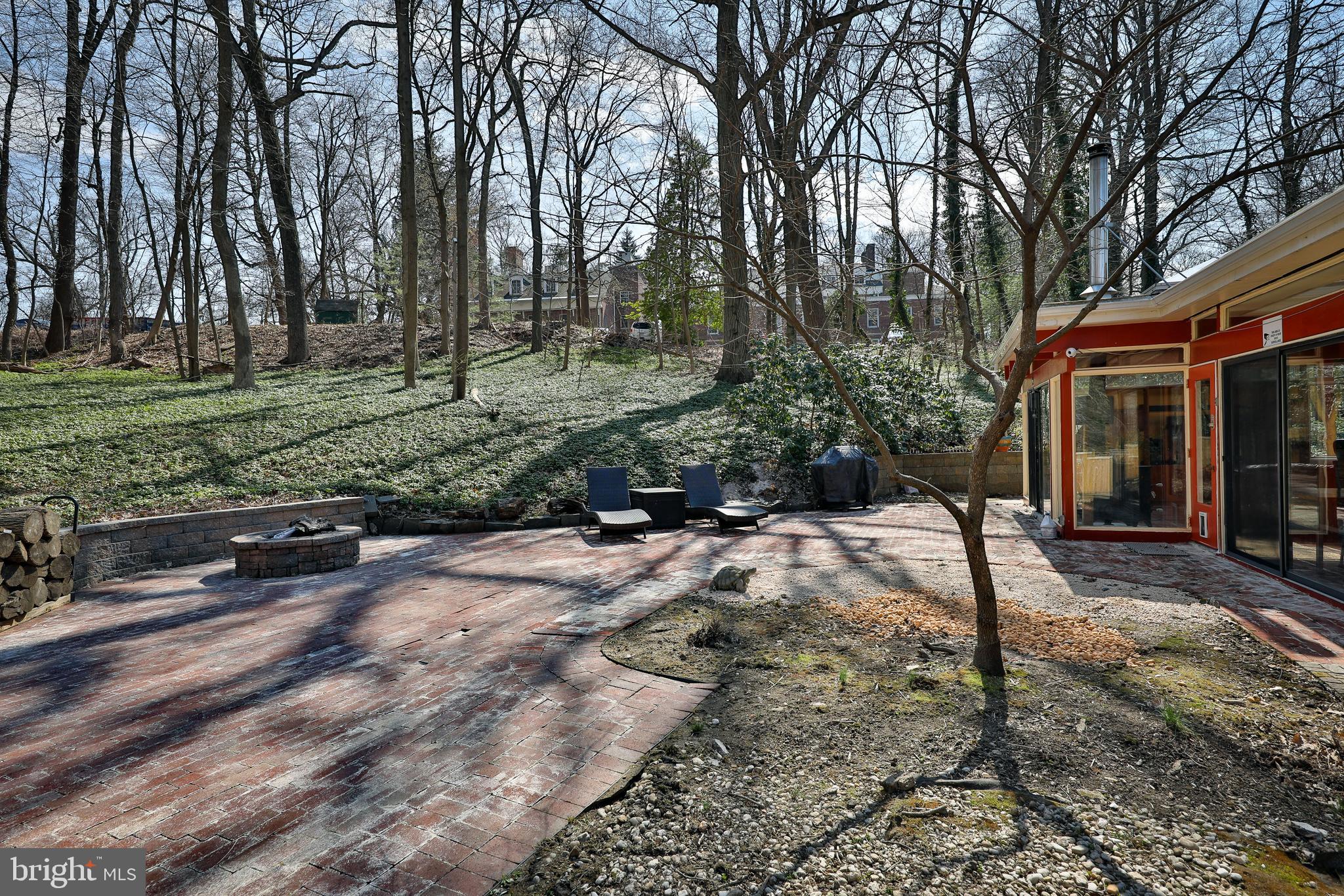 OLD WYNCOTE - Residential