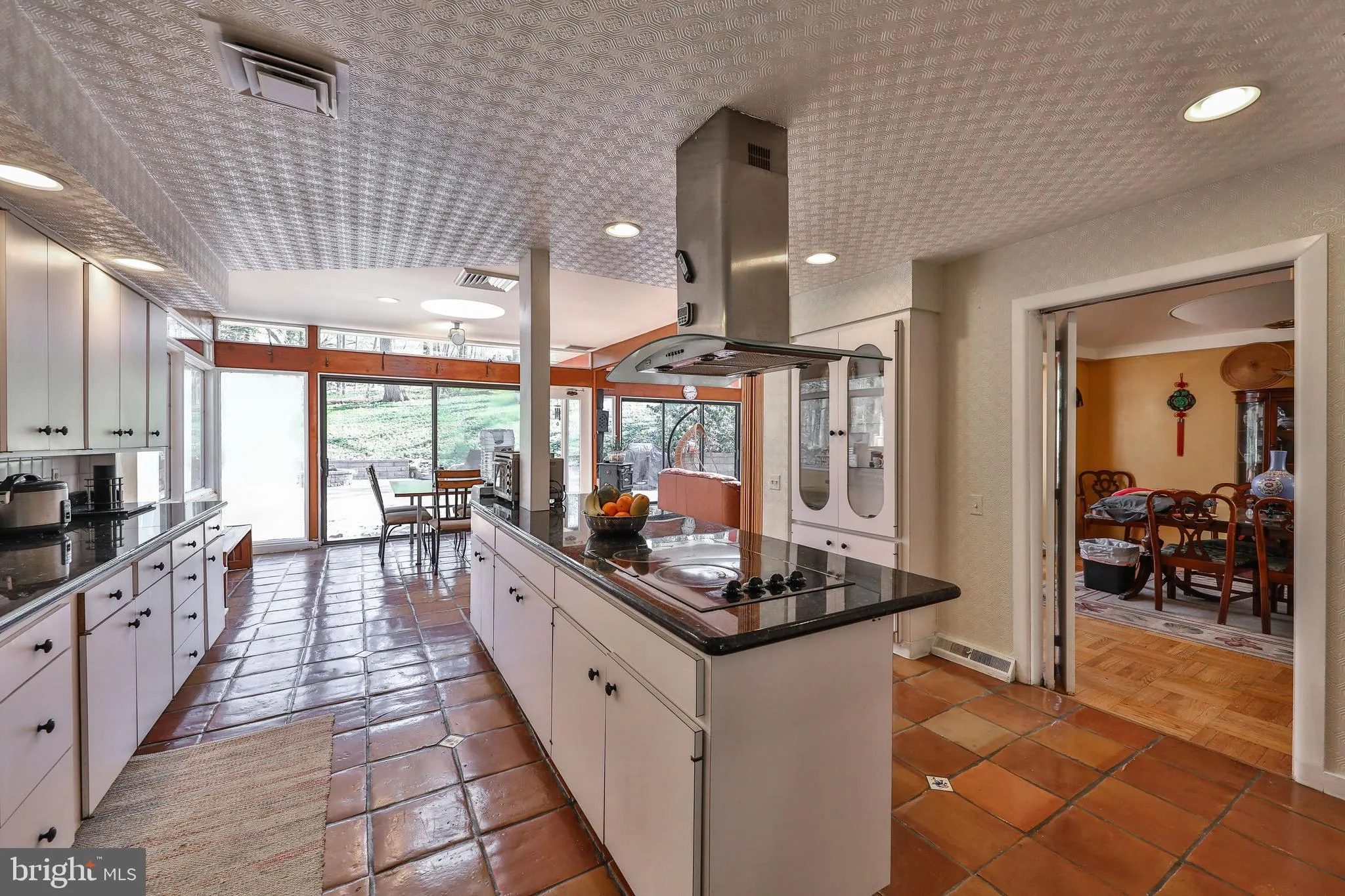 Wyncote, Pennsylvania 19095, United States, 4 Bedrooms Bedrooms, ,3 BathroomsBathrooms,Residential,Contingent,113378