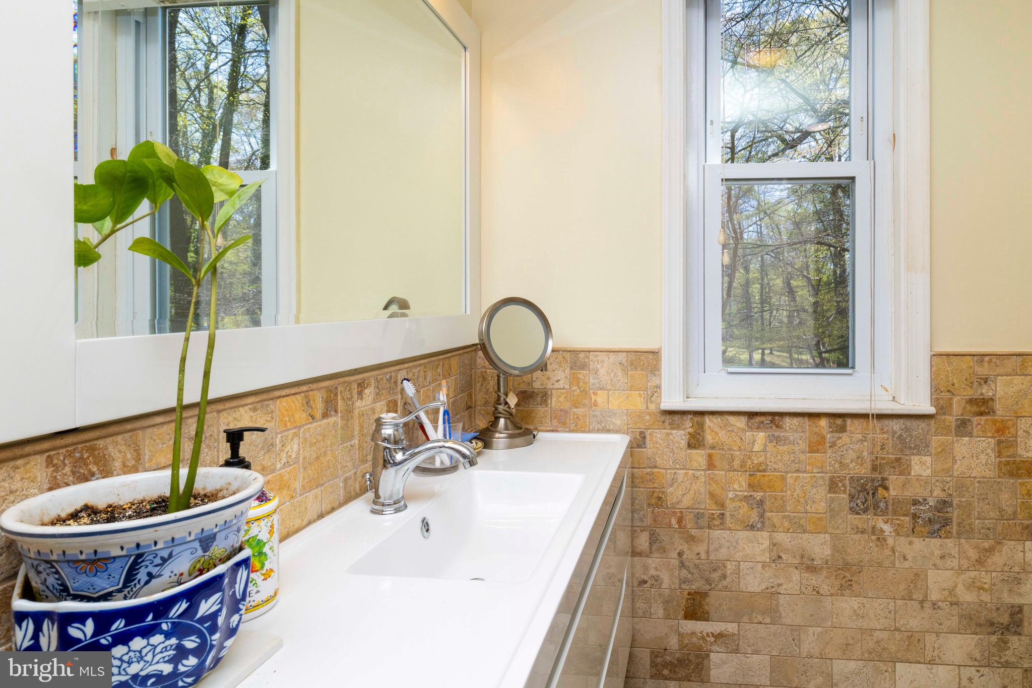 OLD WYNCOTE - Residential