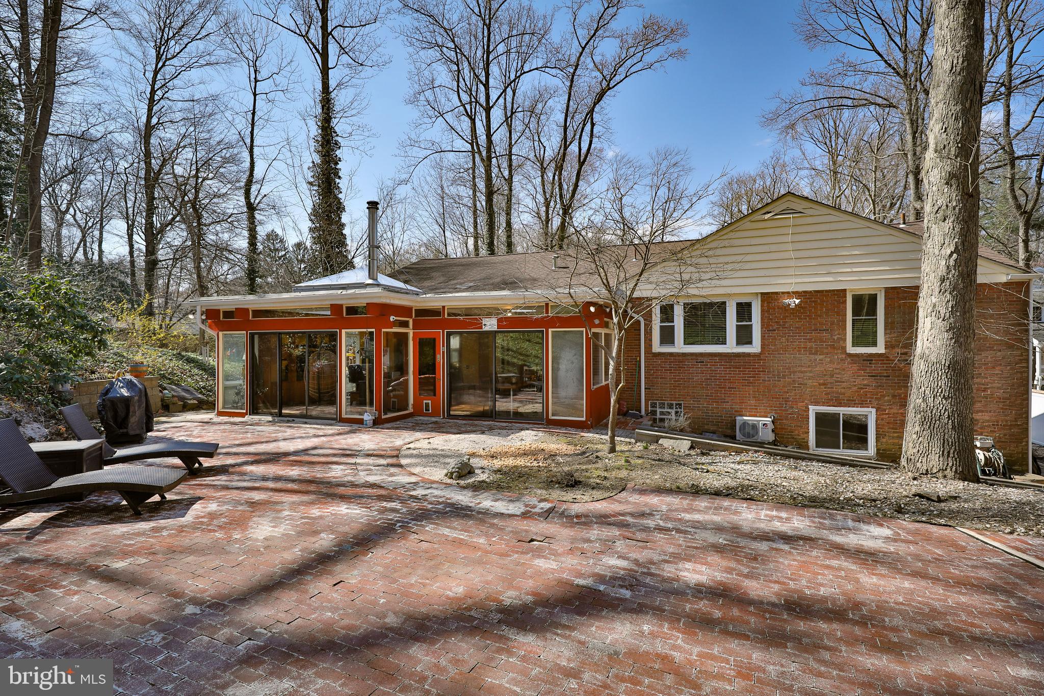 OLD WYNCOTE - Residential