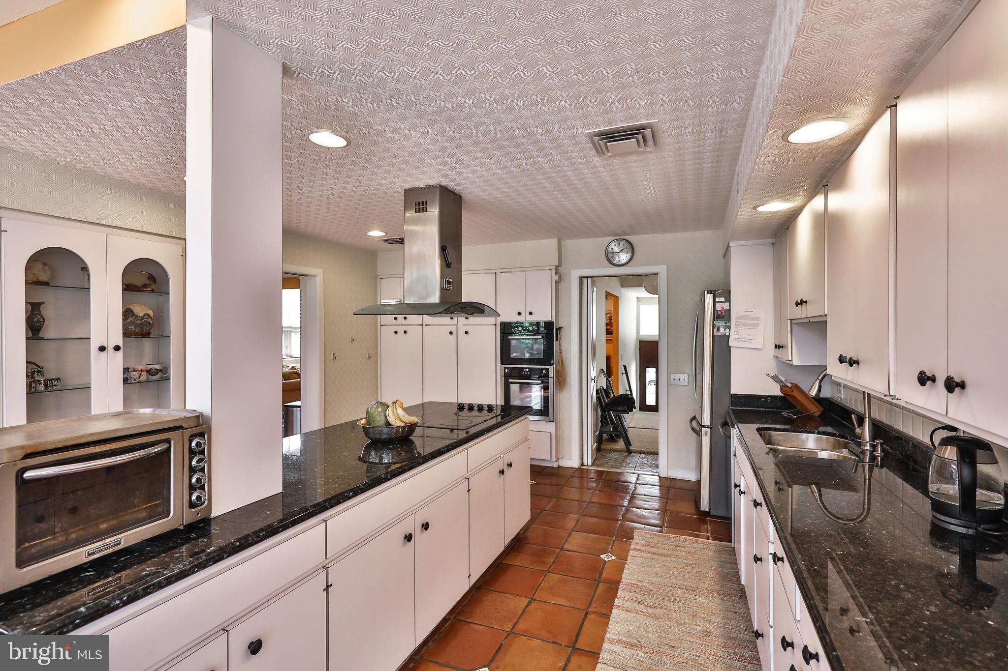 OLD WYNCOTE - Residential