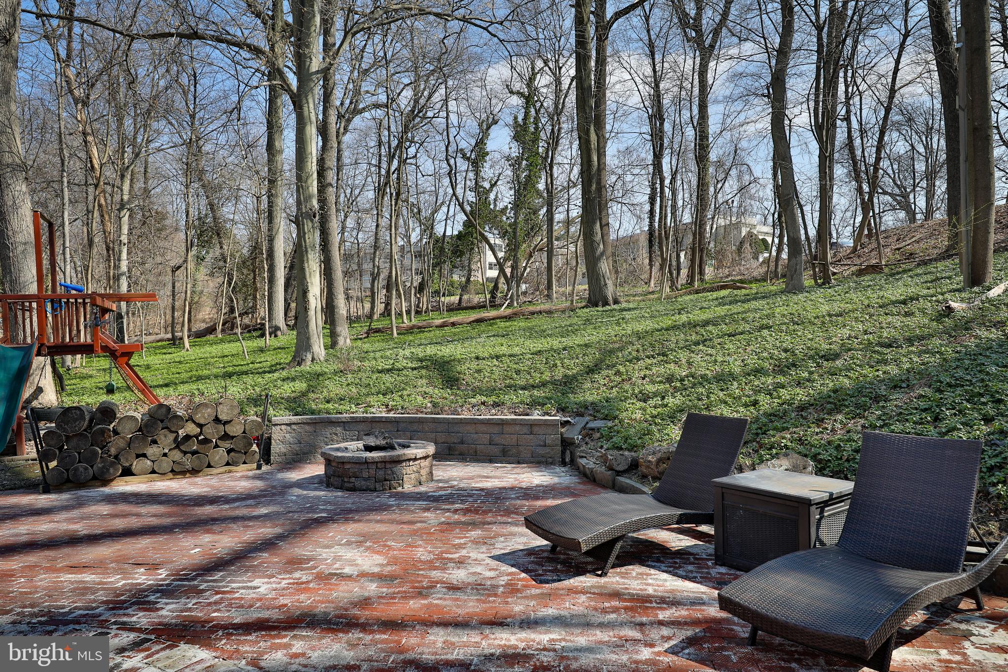 OLD WYNCOTE - Residential