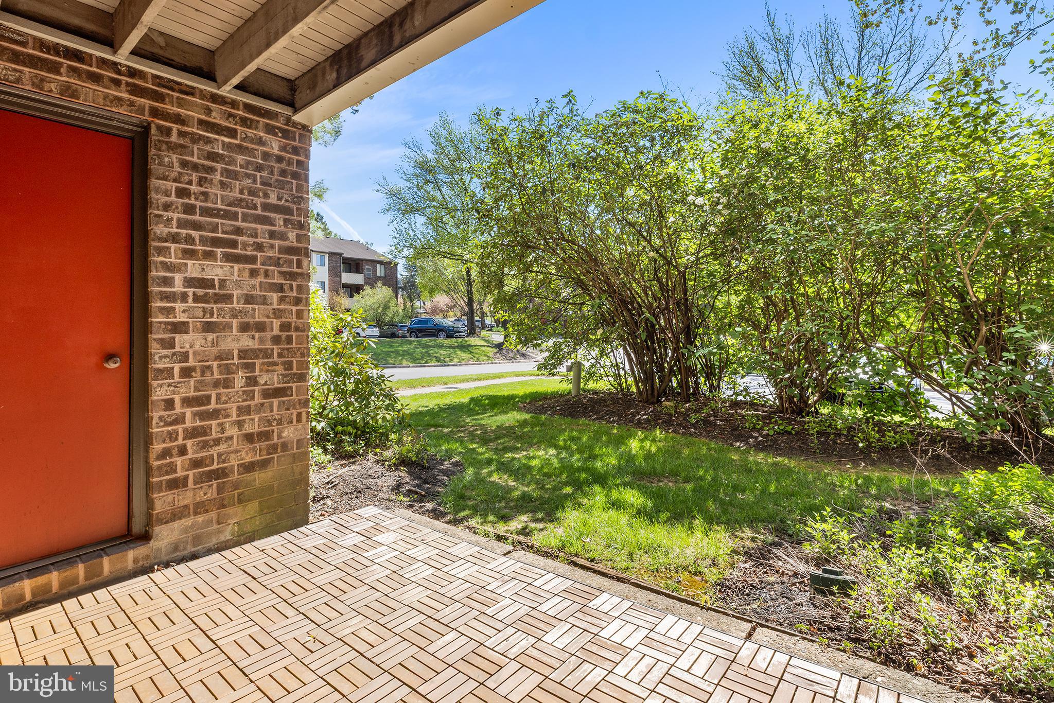 403 MOUNTAINVIEW DRIVE 403