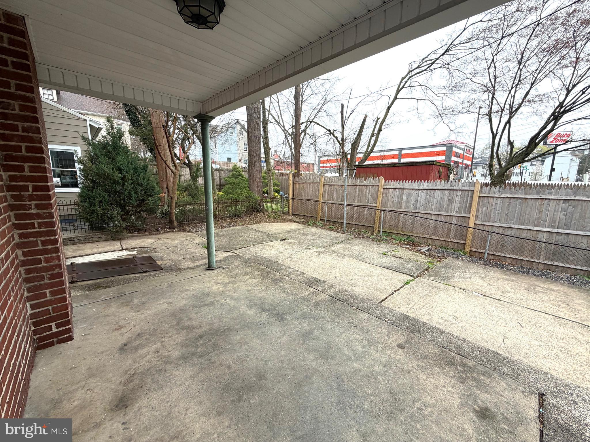 SOUTH BETHLEHEM - Residential