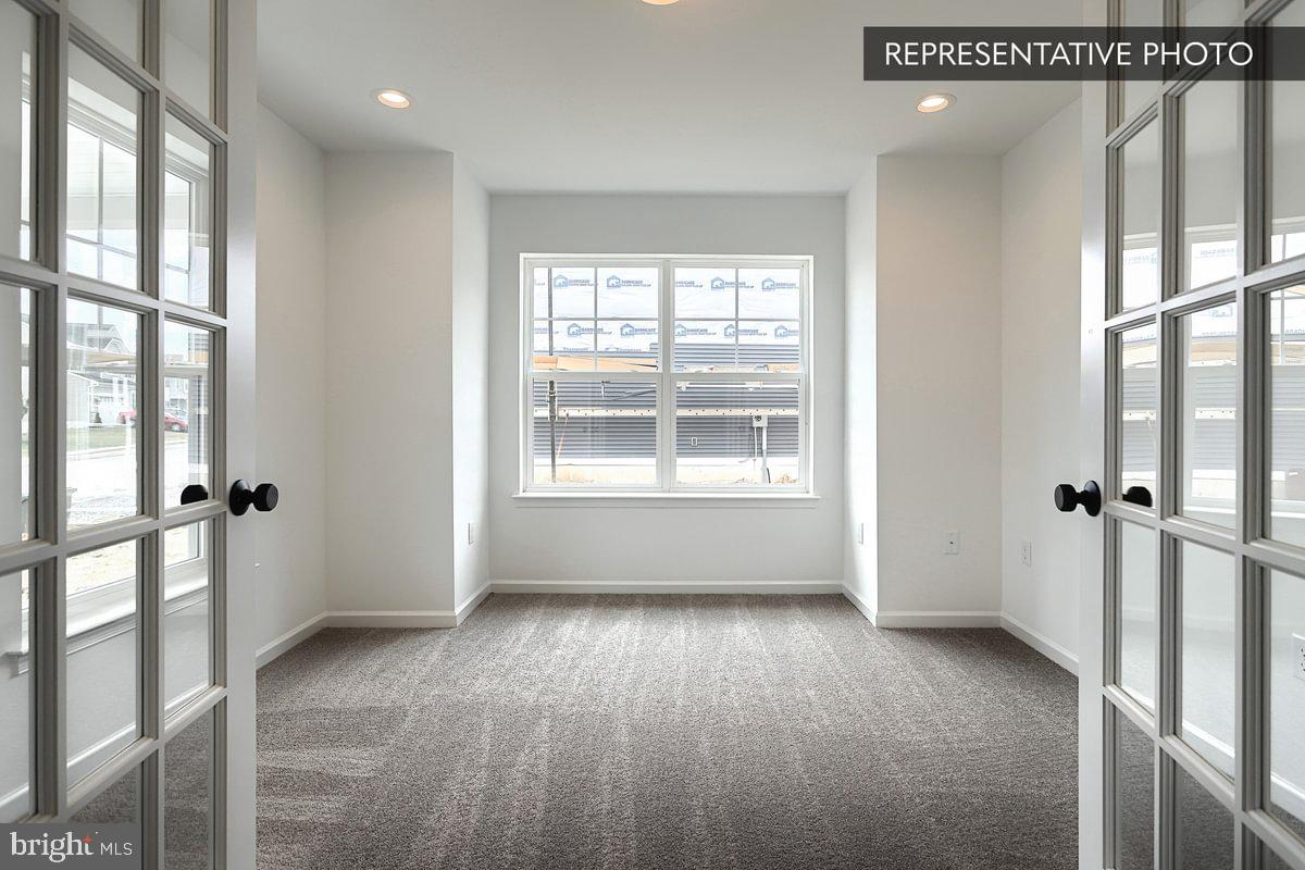 HAMPDEN HEIGHTS - Residential