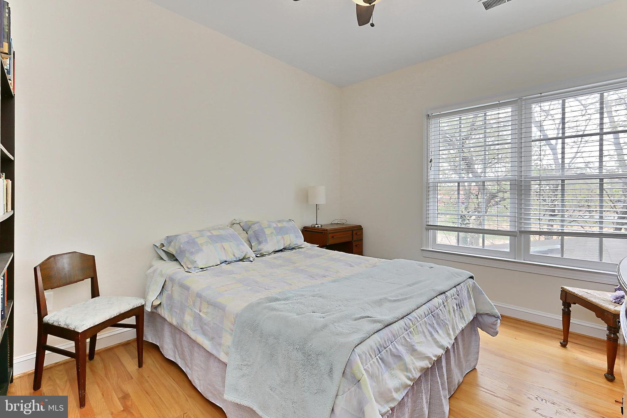 BARCROFT - Residential