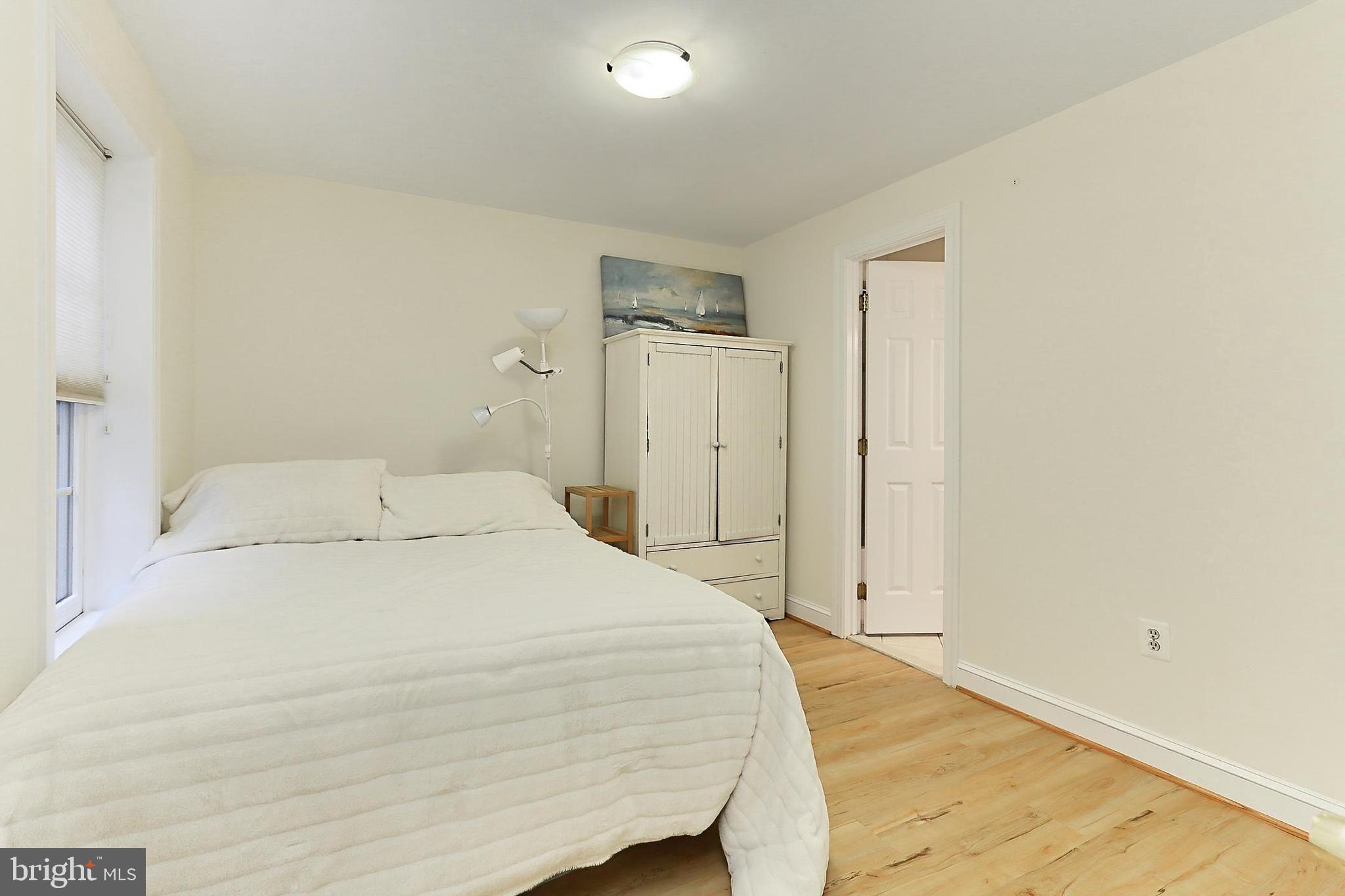 BARCROFT - Residential