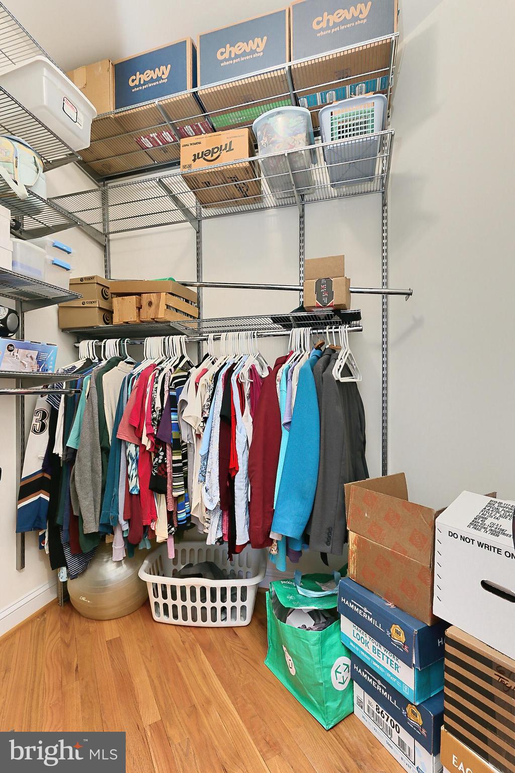 BARCROFT - Residential