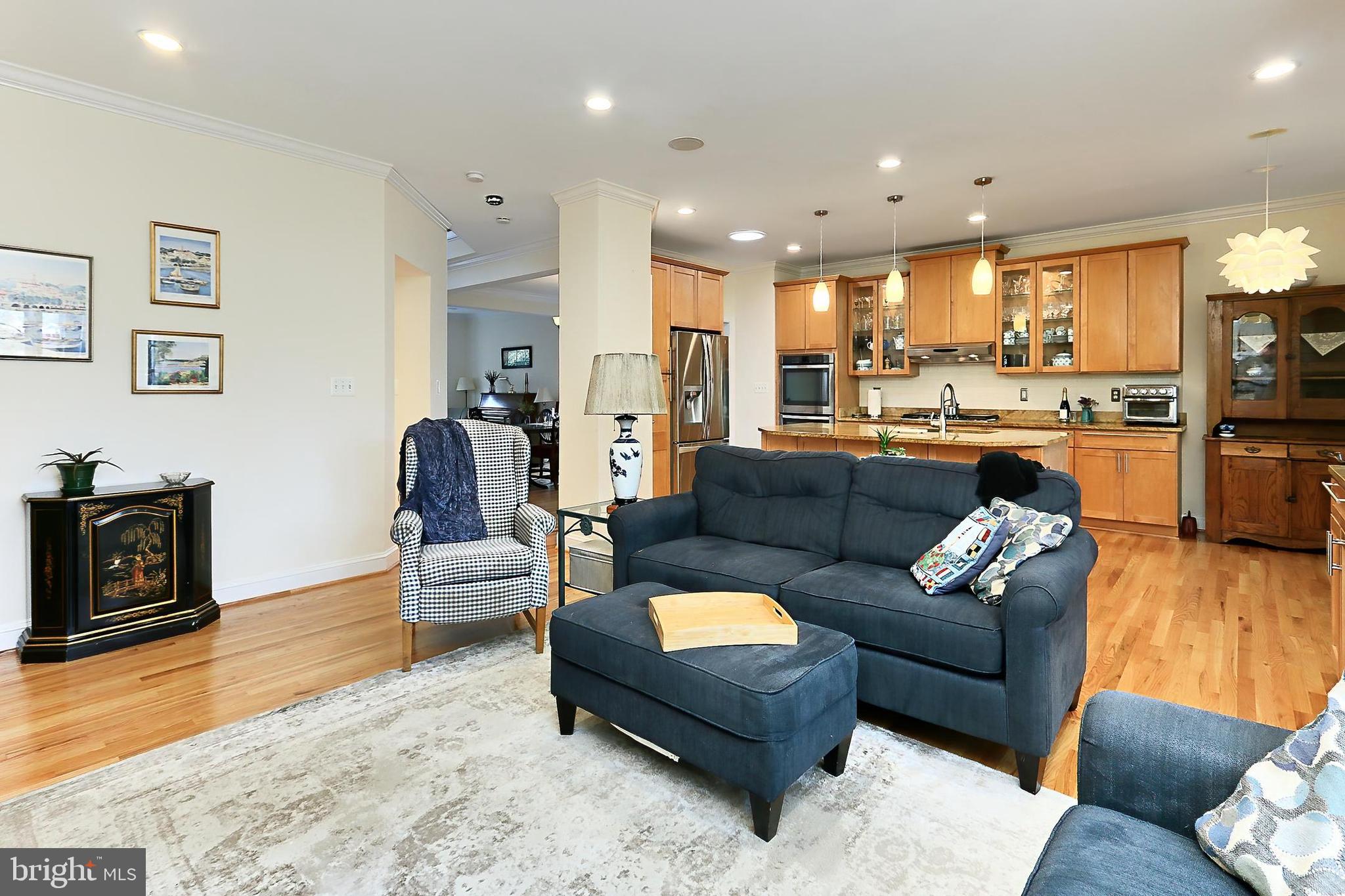 BARCROFT - Residential