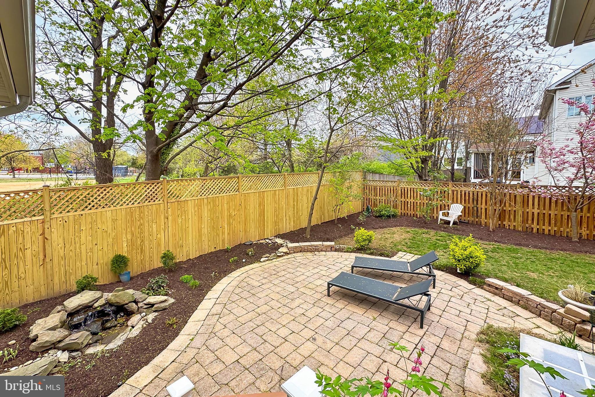 BARCROFT - Residential