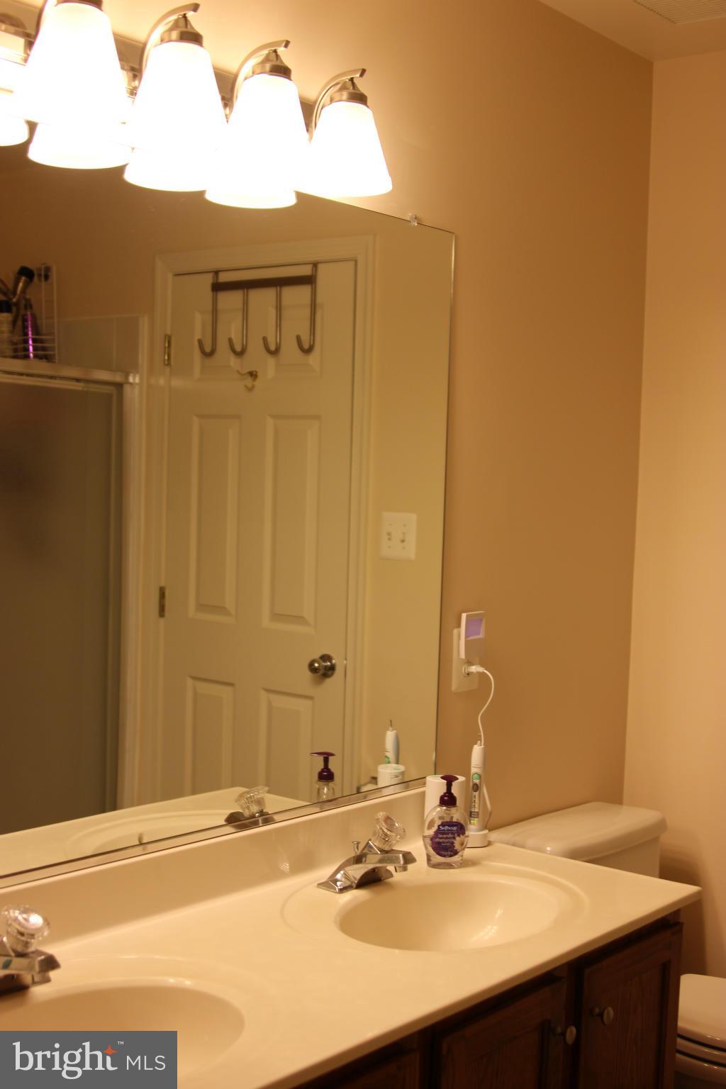 SOUTH RIDING - Residential