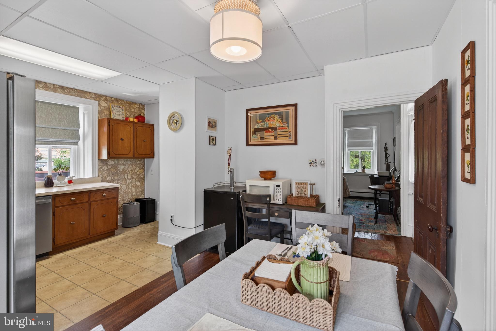 GLENSIDE - Residential