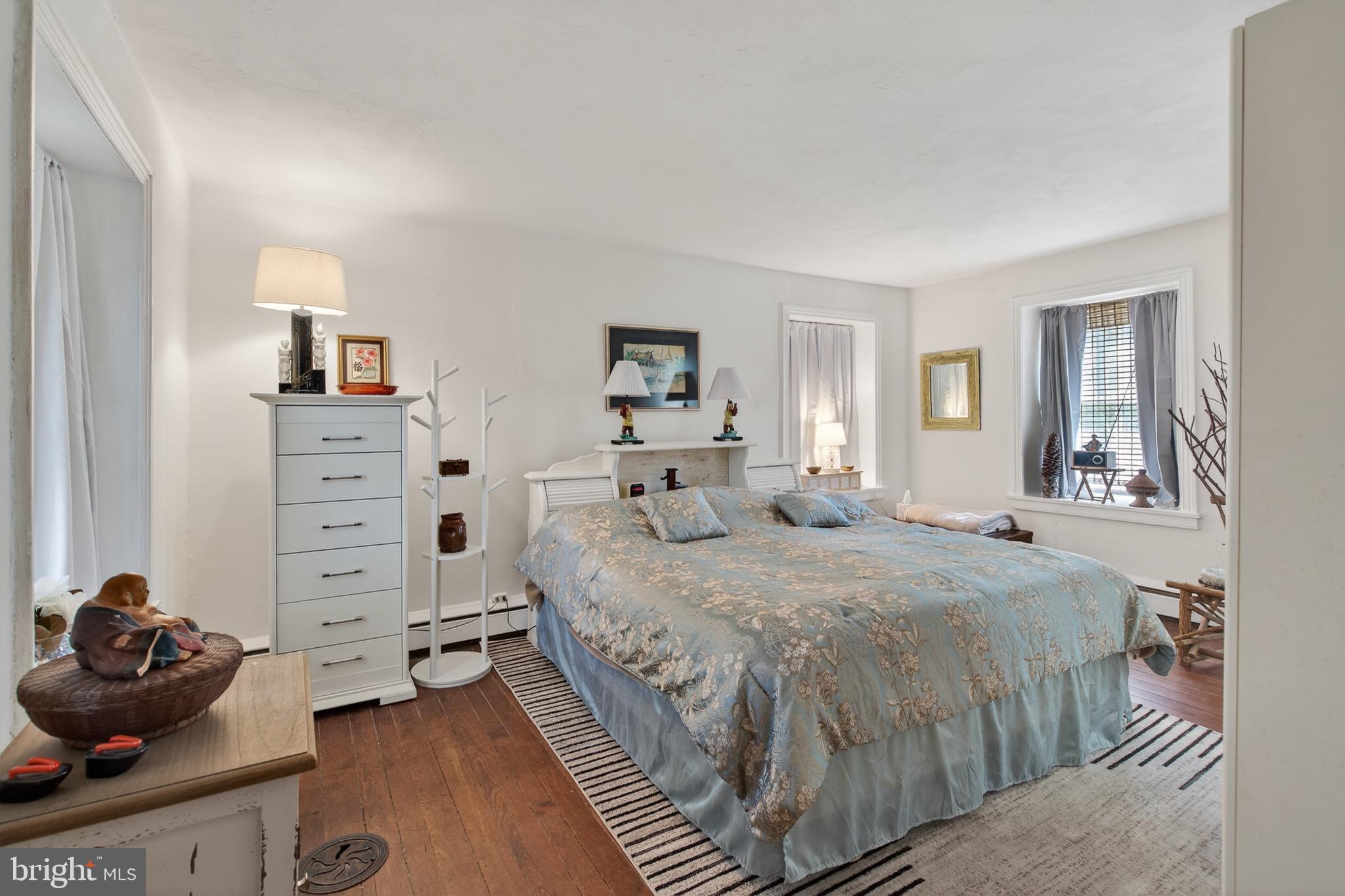 GLENSIDE - Residential