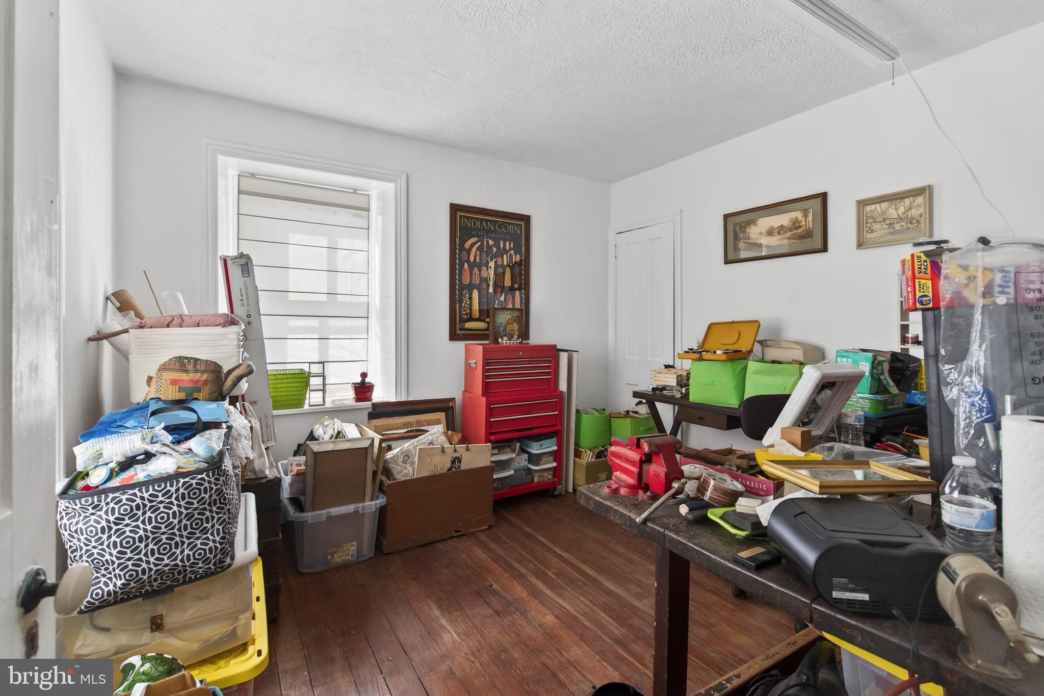 GLENSIDE - Residential