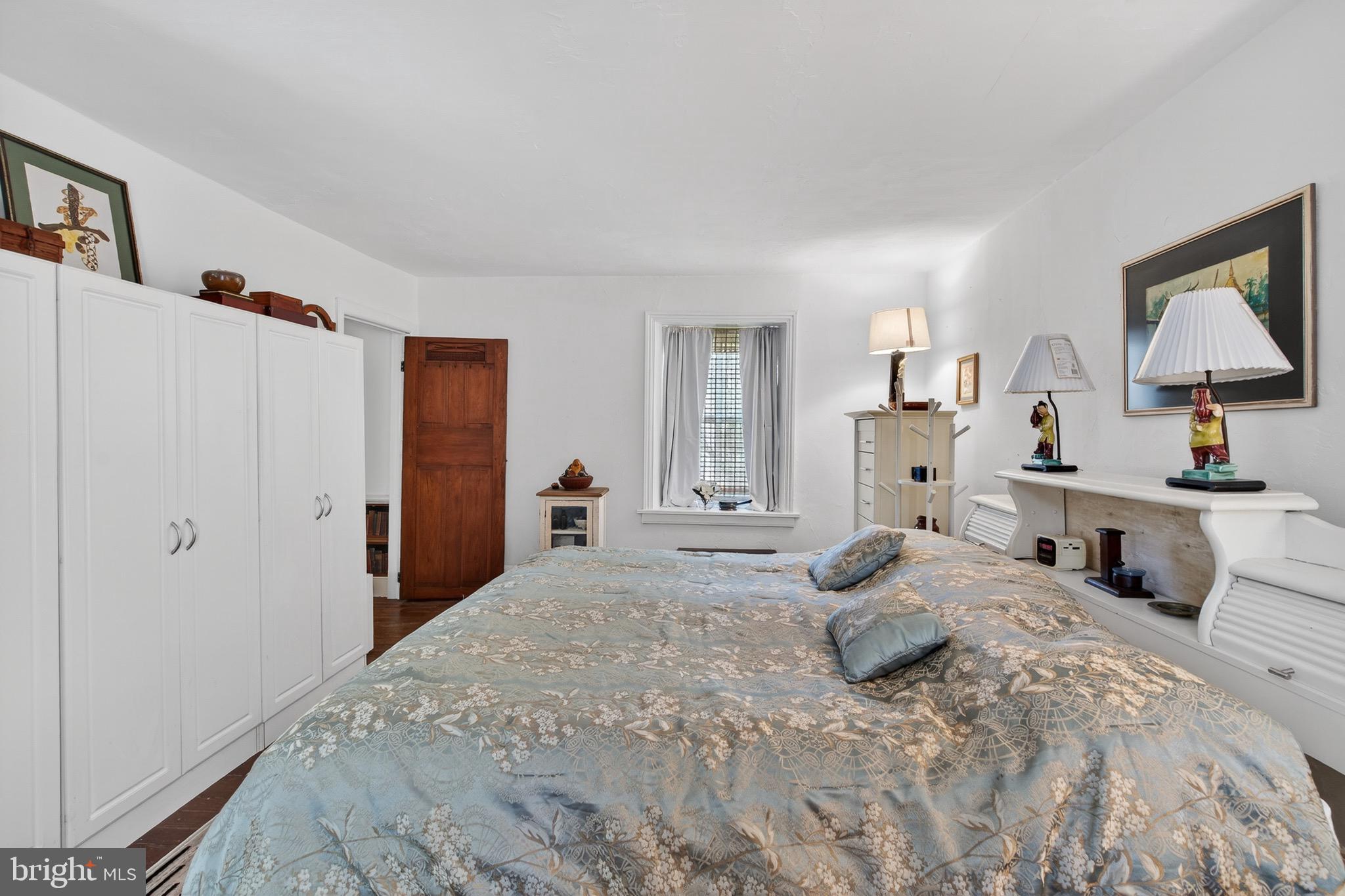 GLENSIDE - Residential