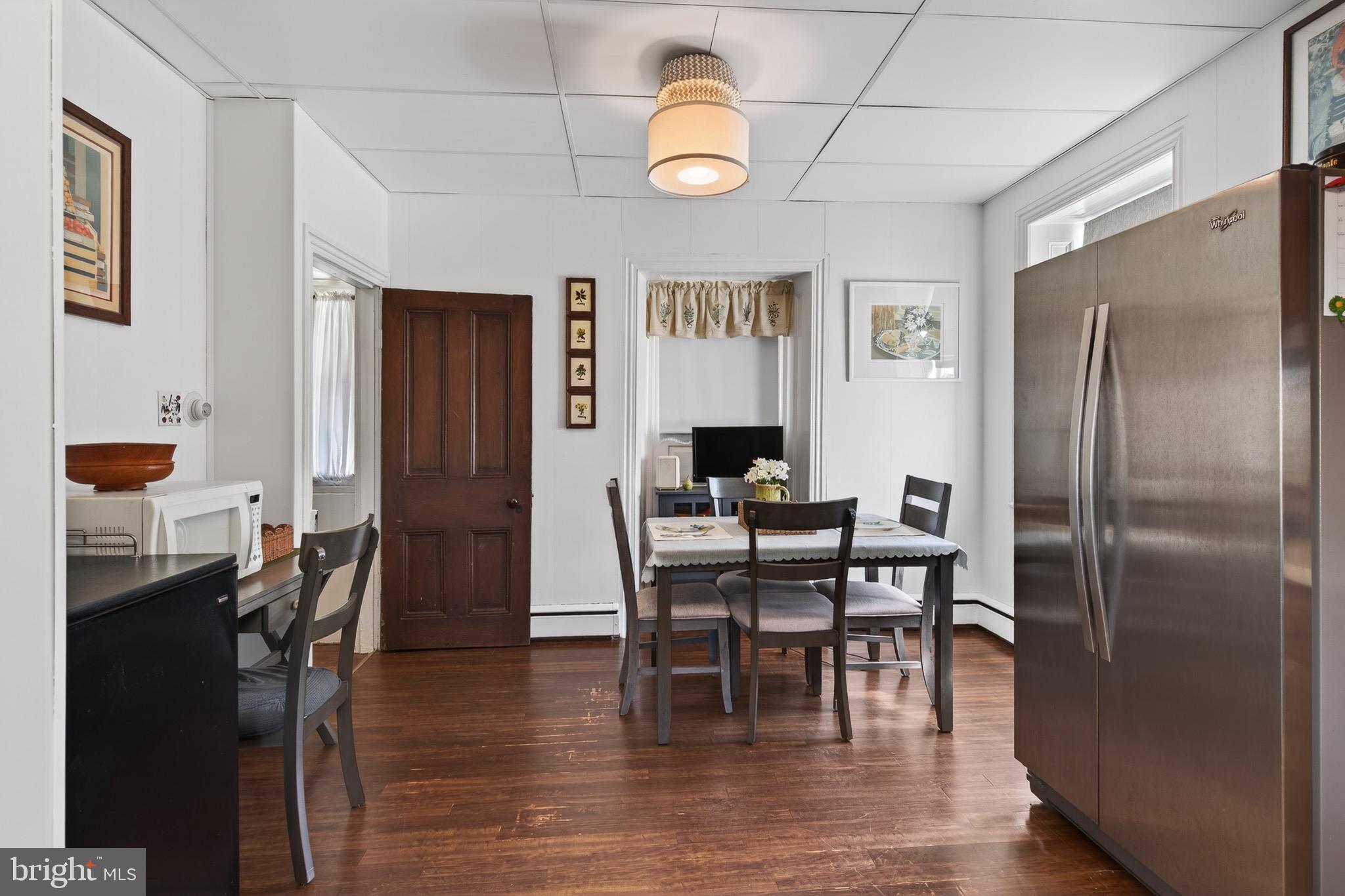 GLENSIDE - Residential