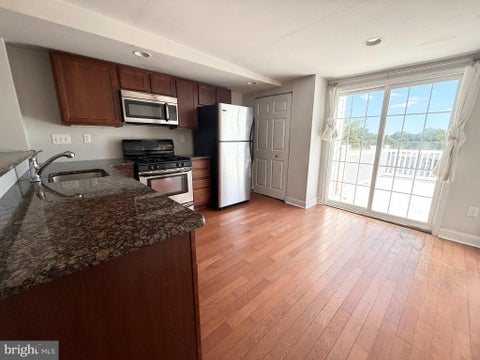 Condo For Rent - 204 Sumac Street #3<br/> Philadelphia County, PHILADELPHIA, PA 19128