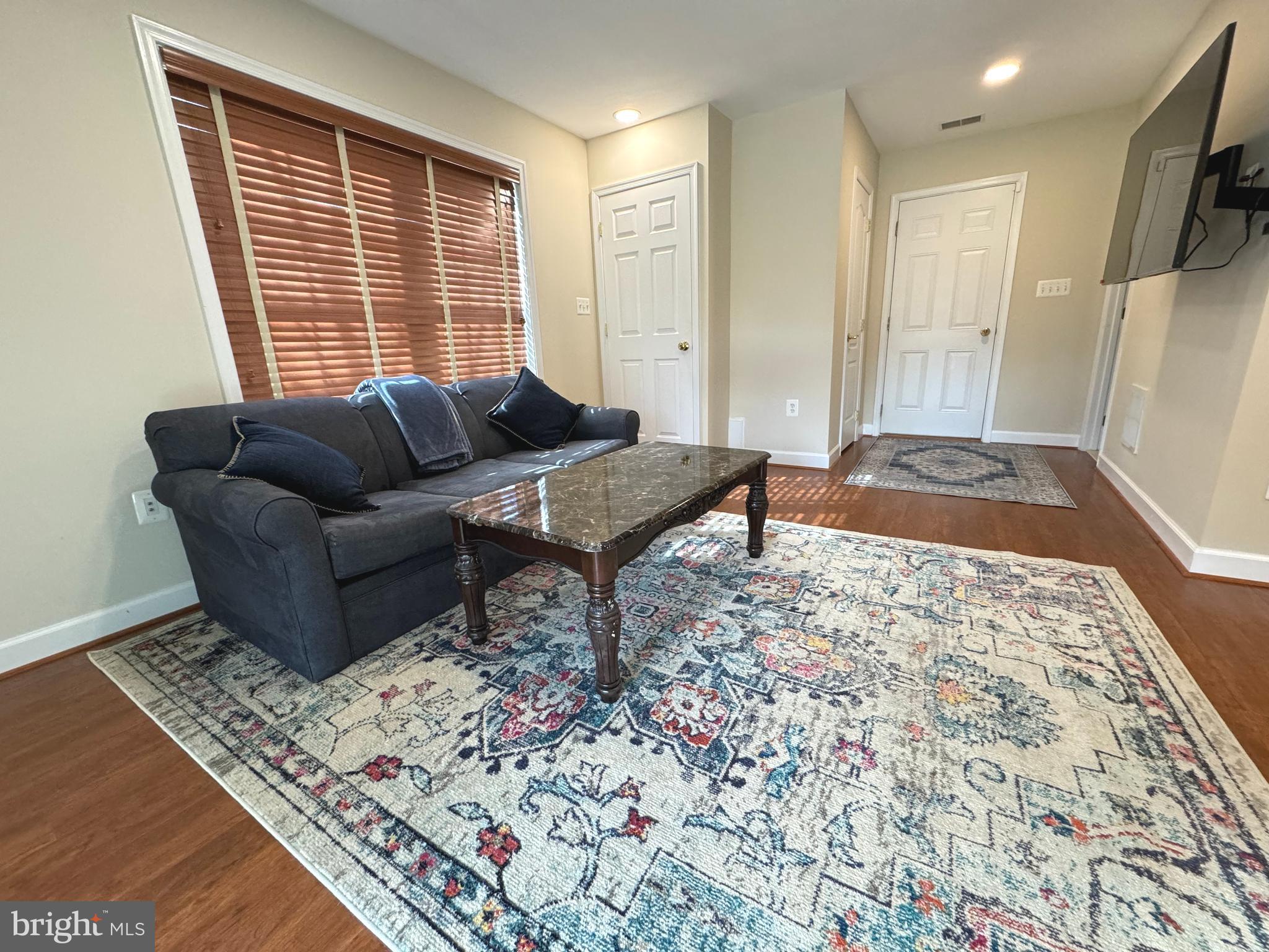 PORT POTOMAC - Residential Lease