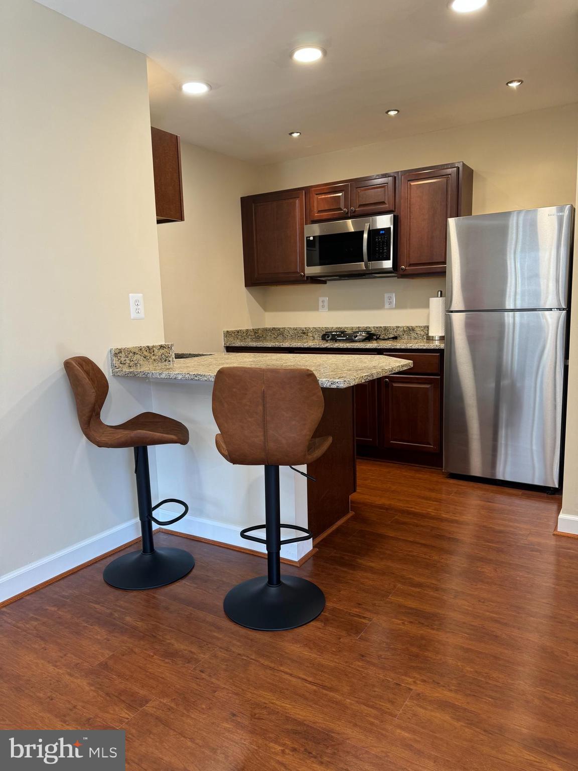 PORT POTOMAC - Residential Lease