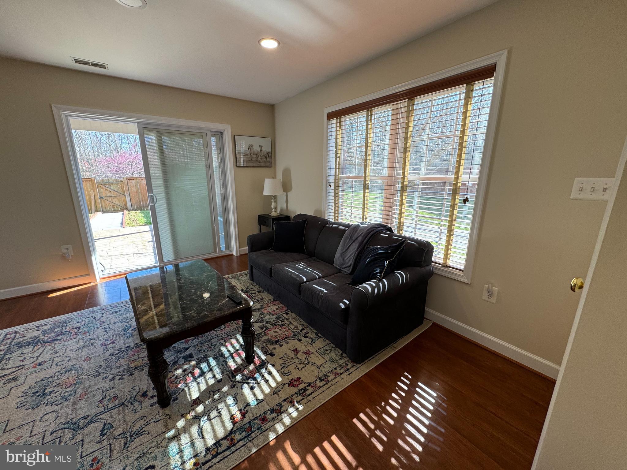 PORT POTOMAC - Residential Lease