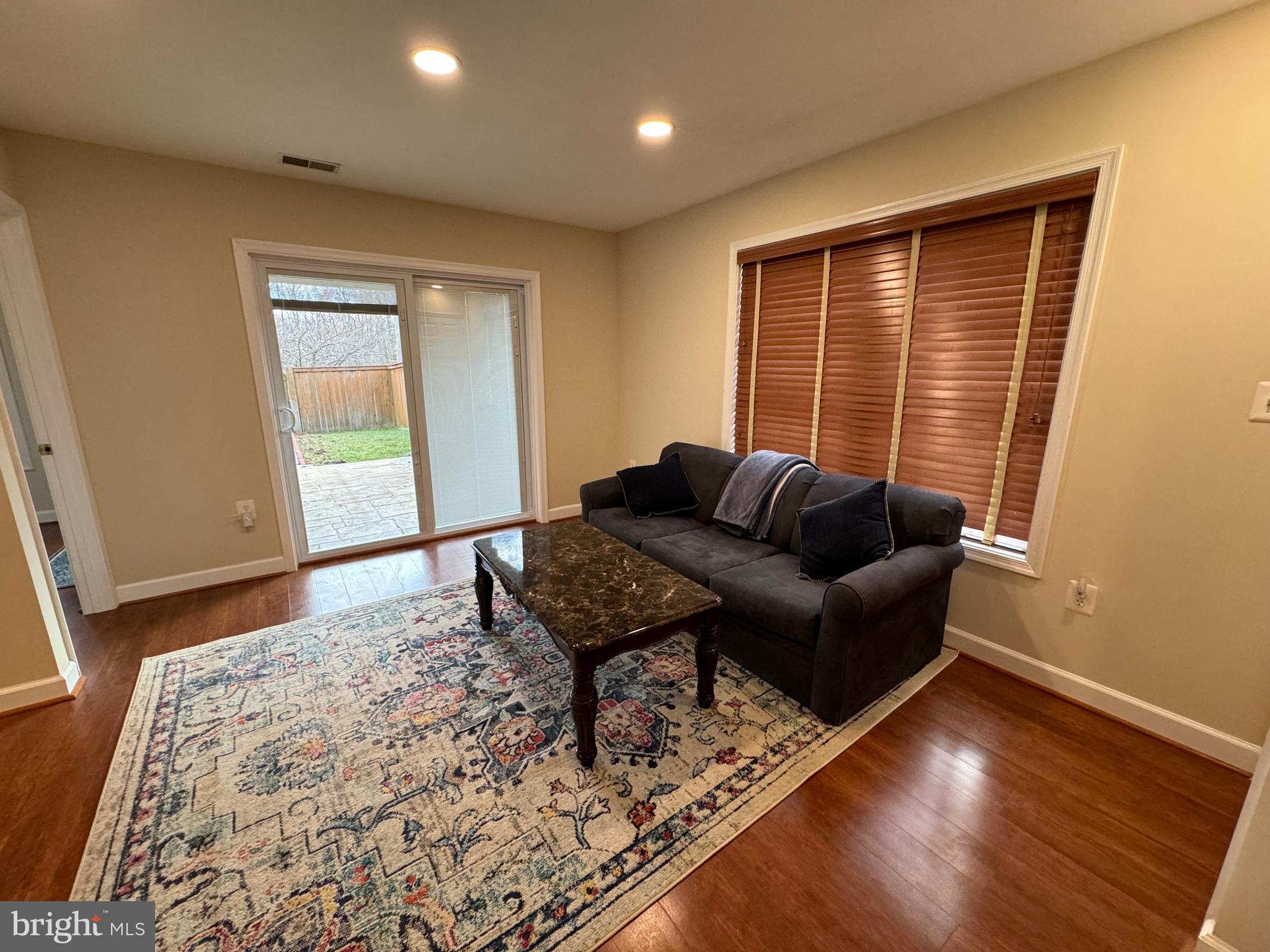 PORT POTOMAC - Residential Lease